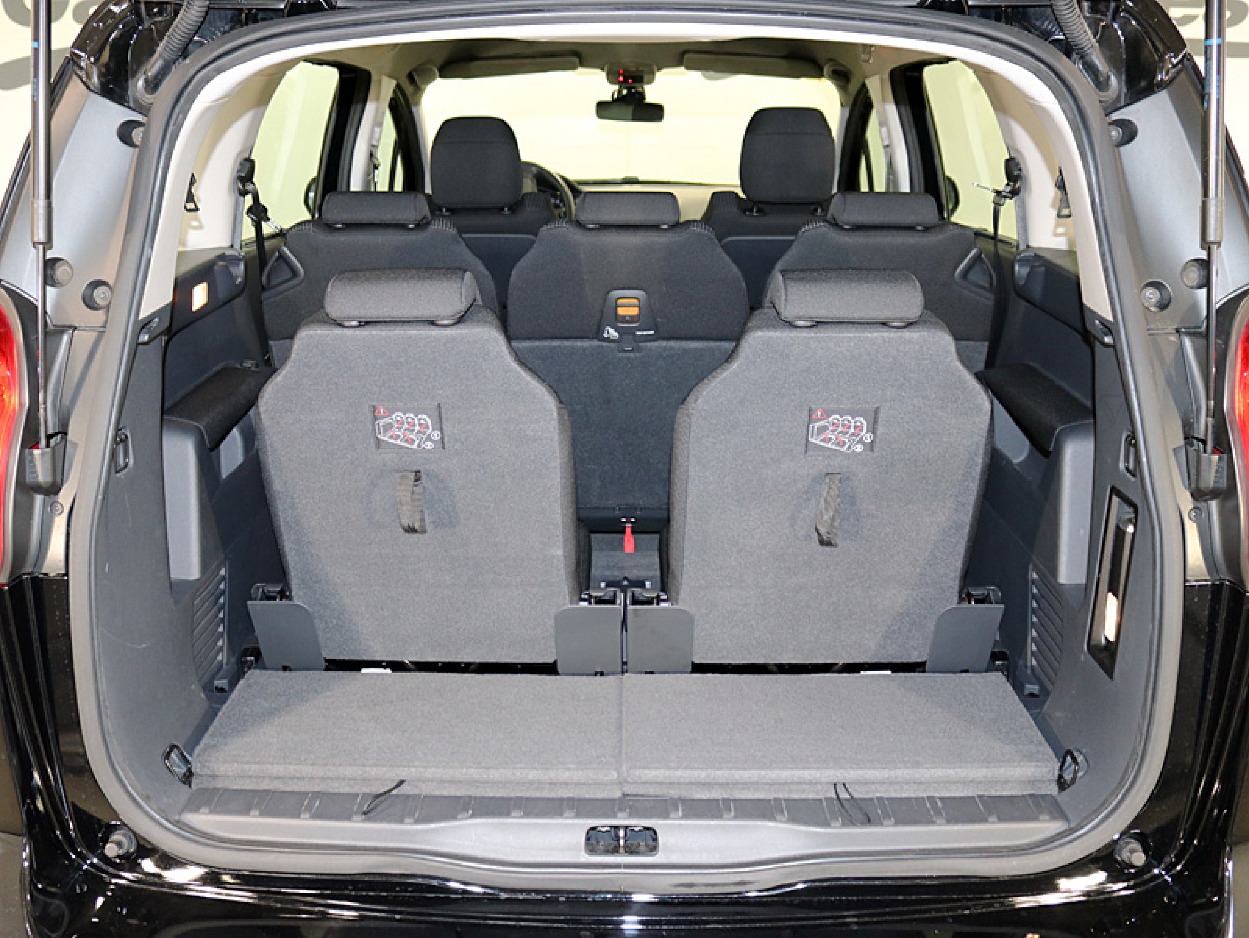 Foto Peugeot 5008 10
