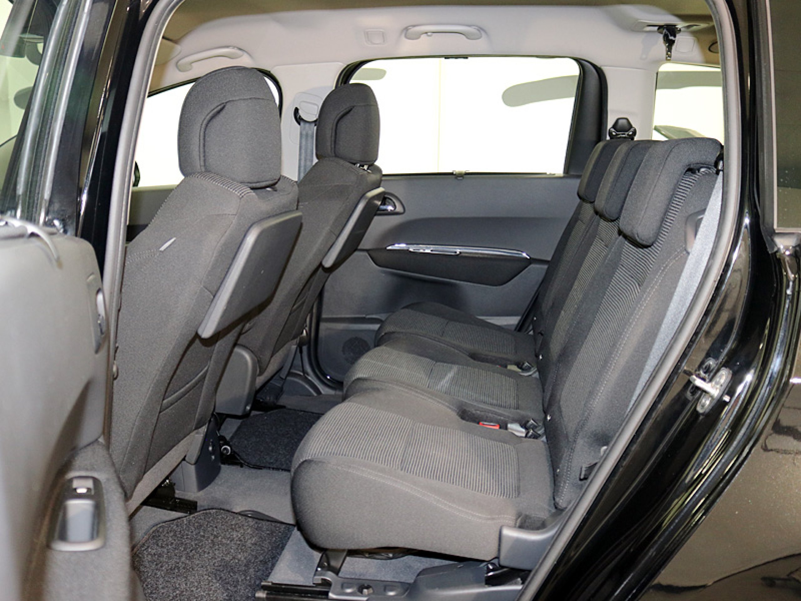 Foto Peugeot 5008 17
