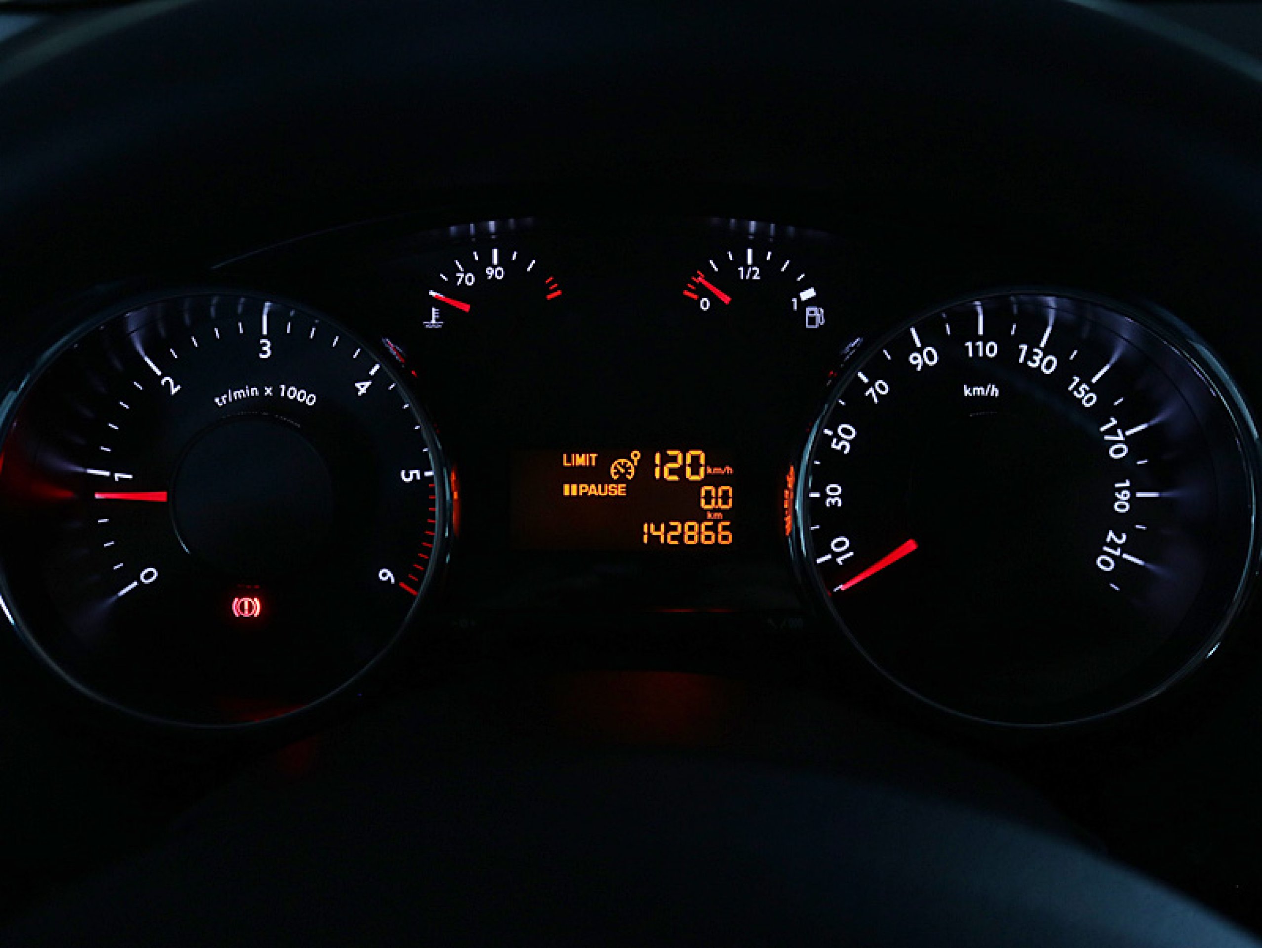 Foto Peugeot 5008 19