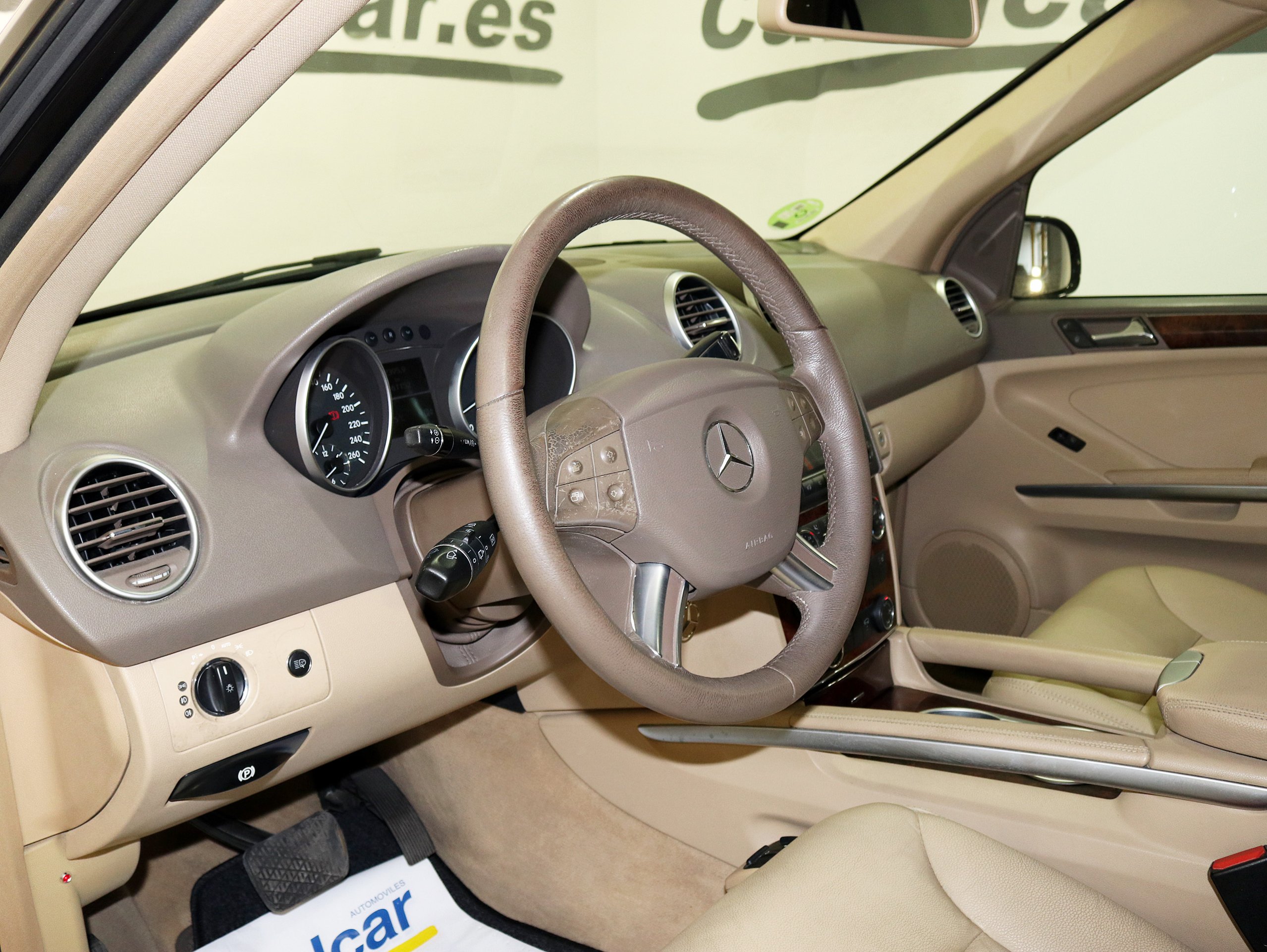 Foto Mercedes-Benz ML 500 19