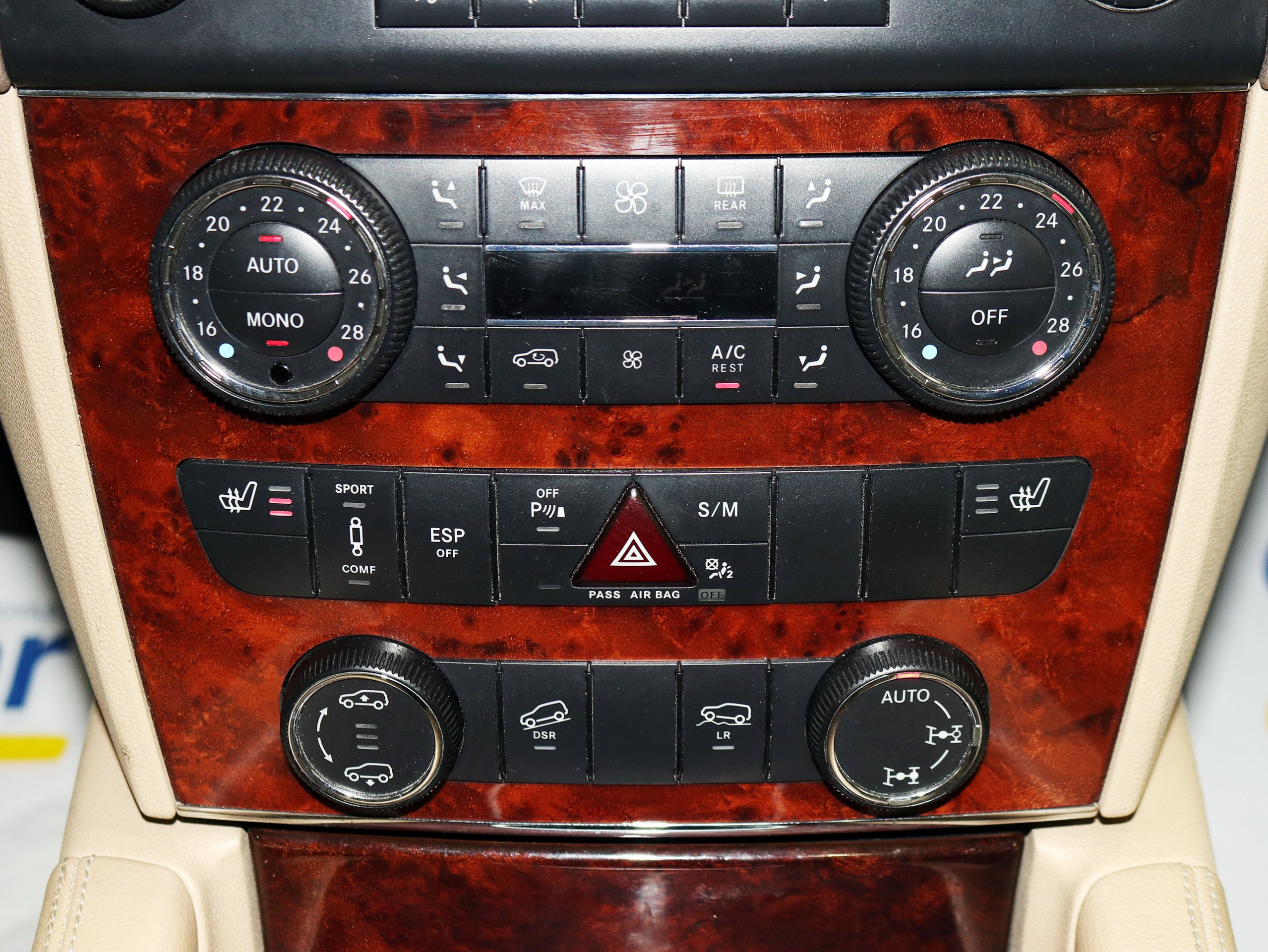 Foto Mercedes-Benz ML 500 24