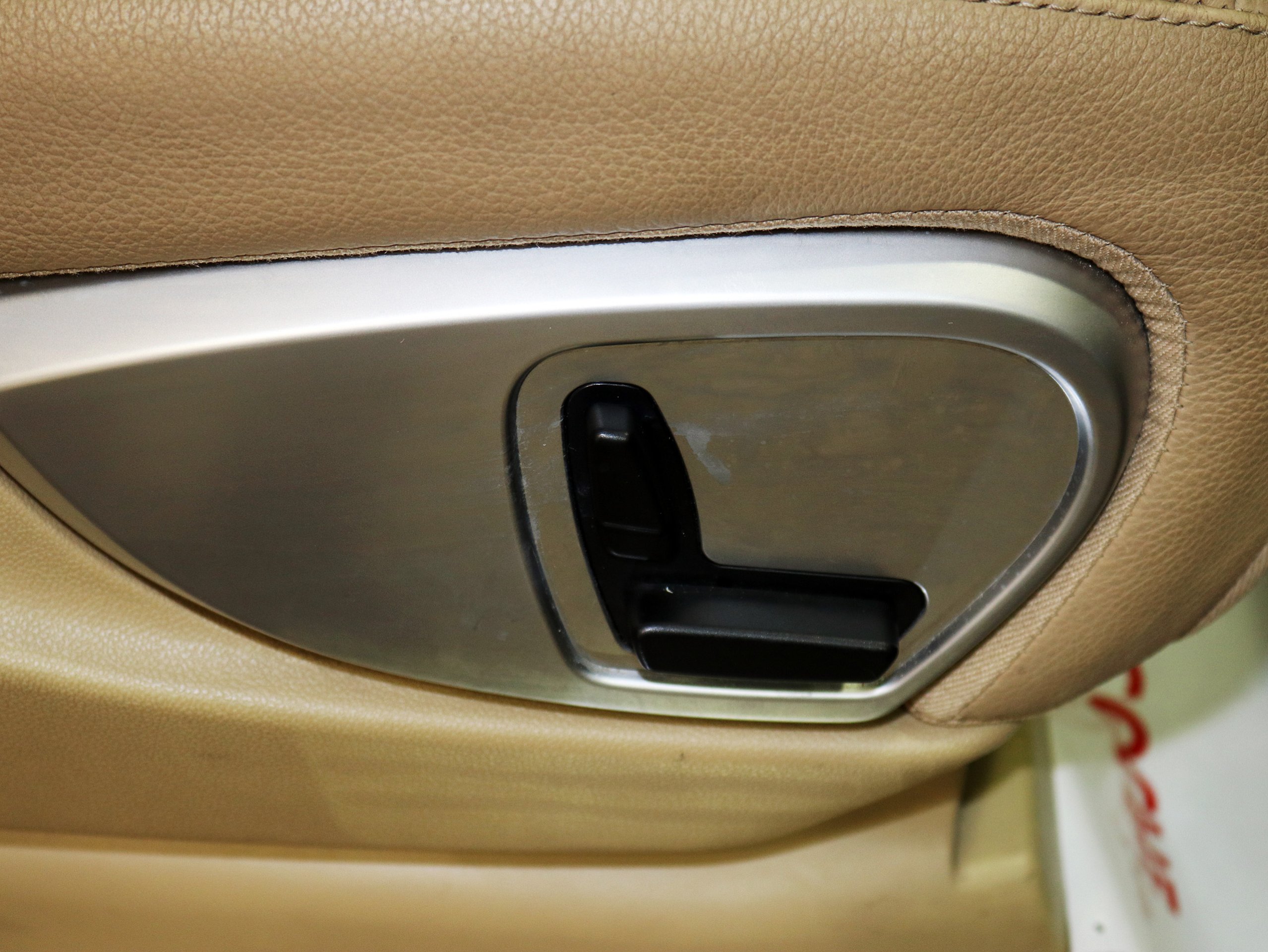 Foto Mercedes-Benz ML 500 27