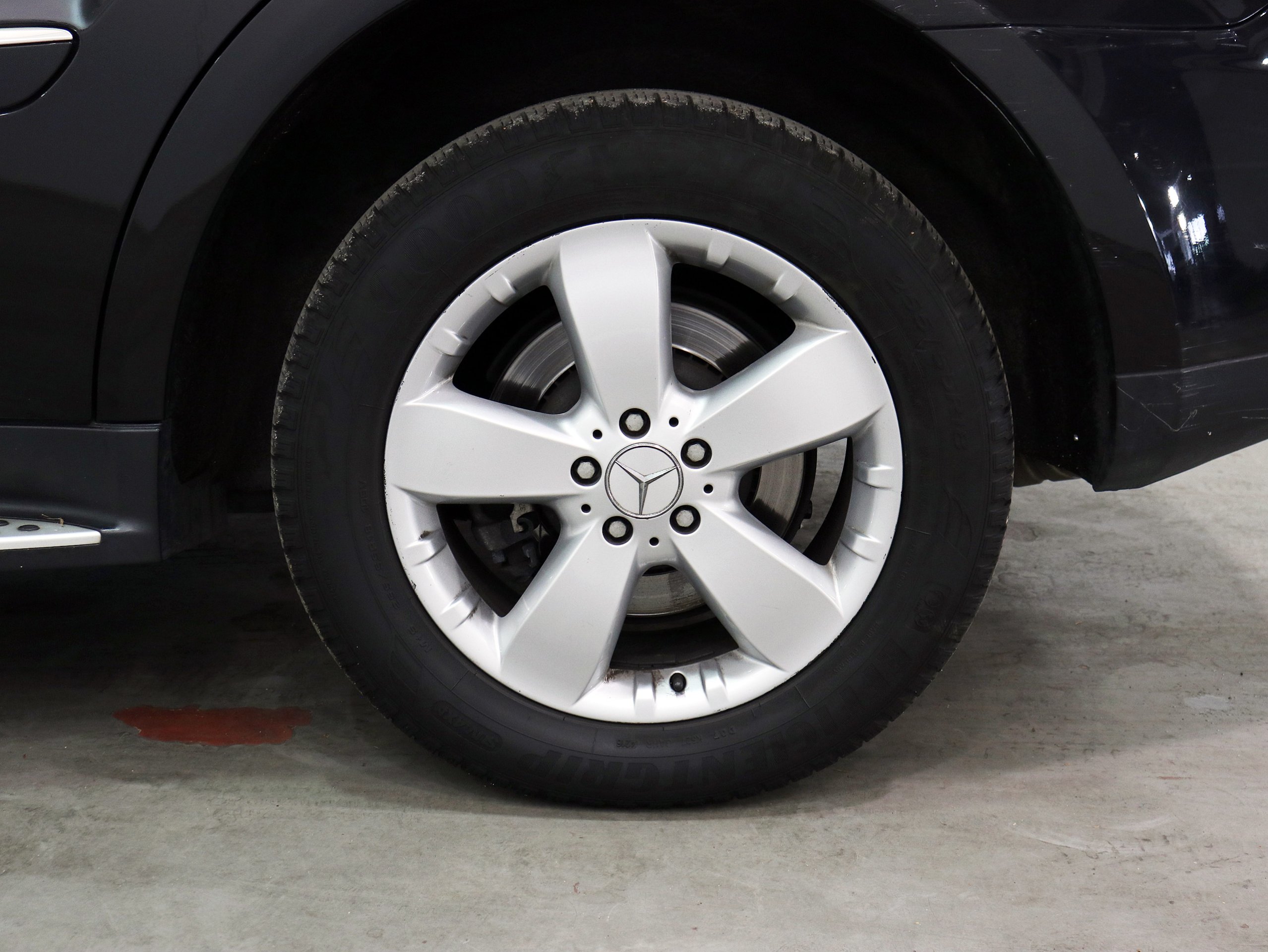 Foto Mercedes-Benz ML 500 36