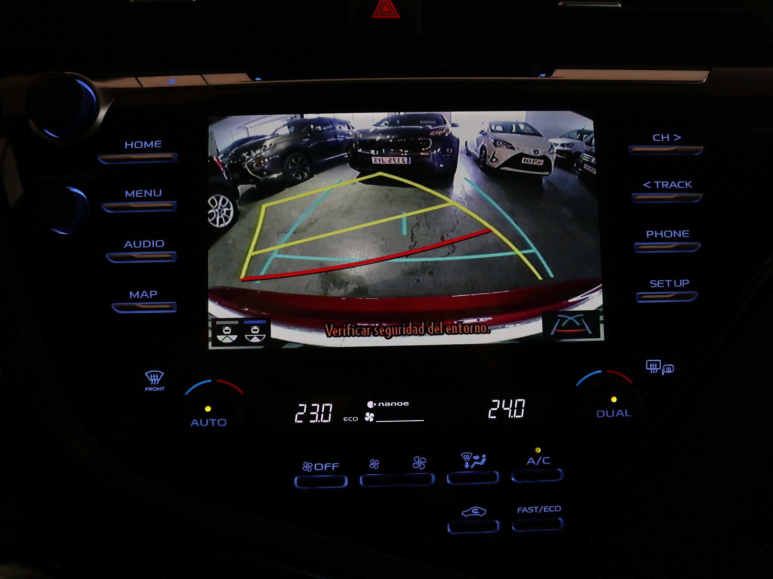 Foto Toyota Camry 24
