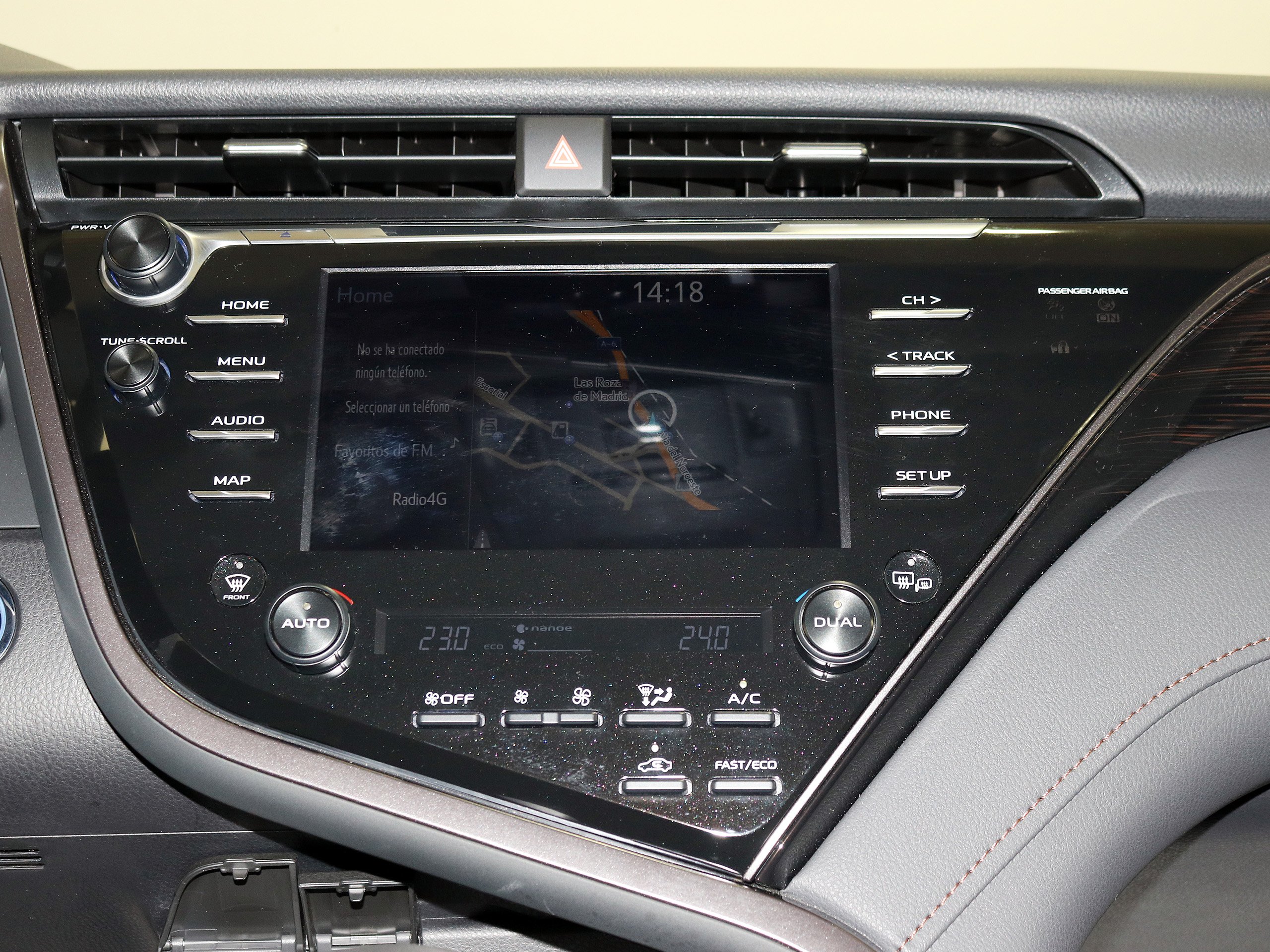 Foto Toyota Camry 29
