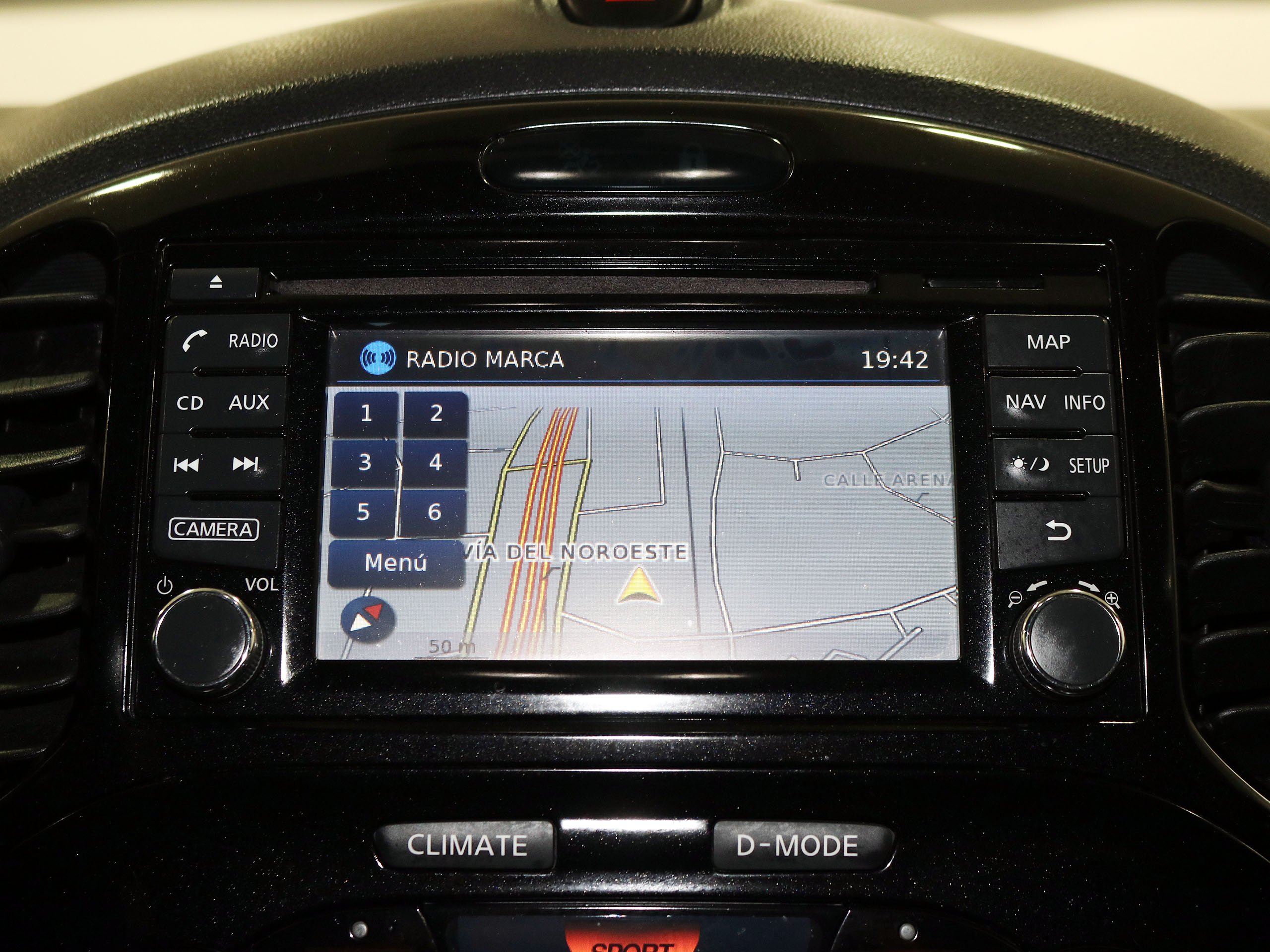 Foto Nissan Juke 23