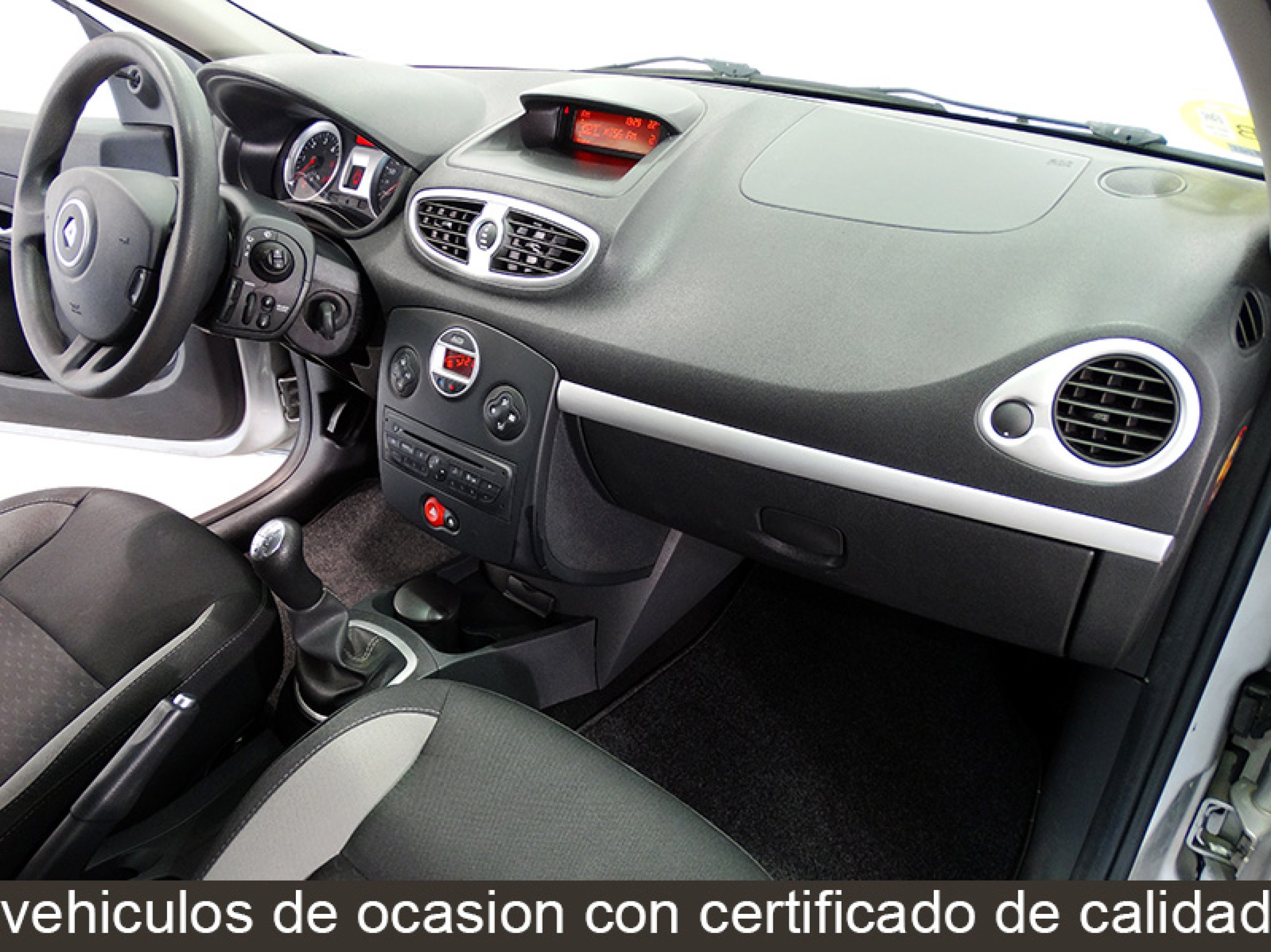 Foto Renault Clio 23
