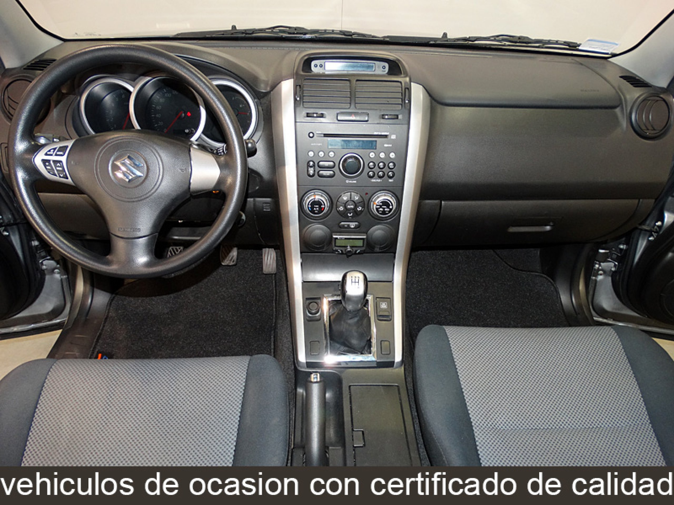 Foto Suzuki Grand Vitara 16 Foto Suzuki Grand Vitara 16