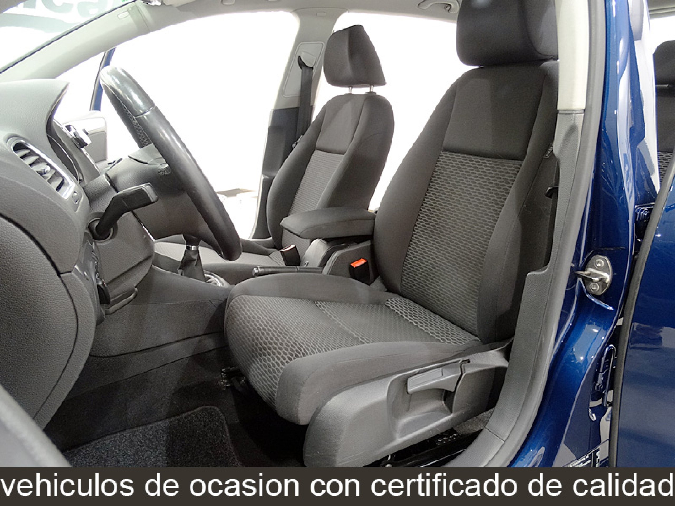 Foto Volkswagen Golf 16