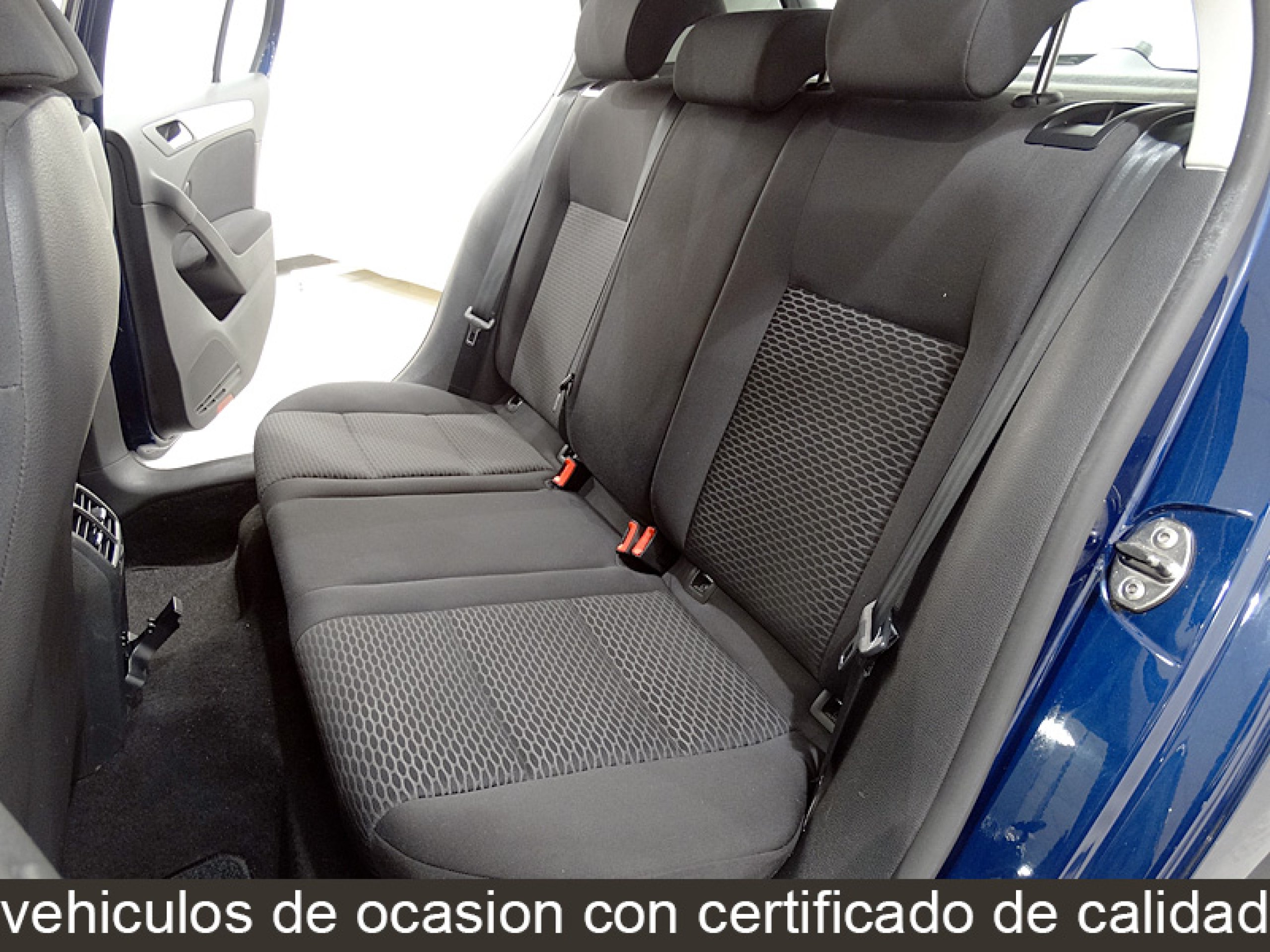 Foto Volkswagen Golf 17
