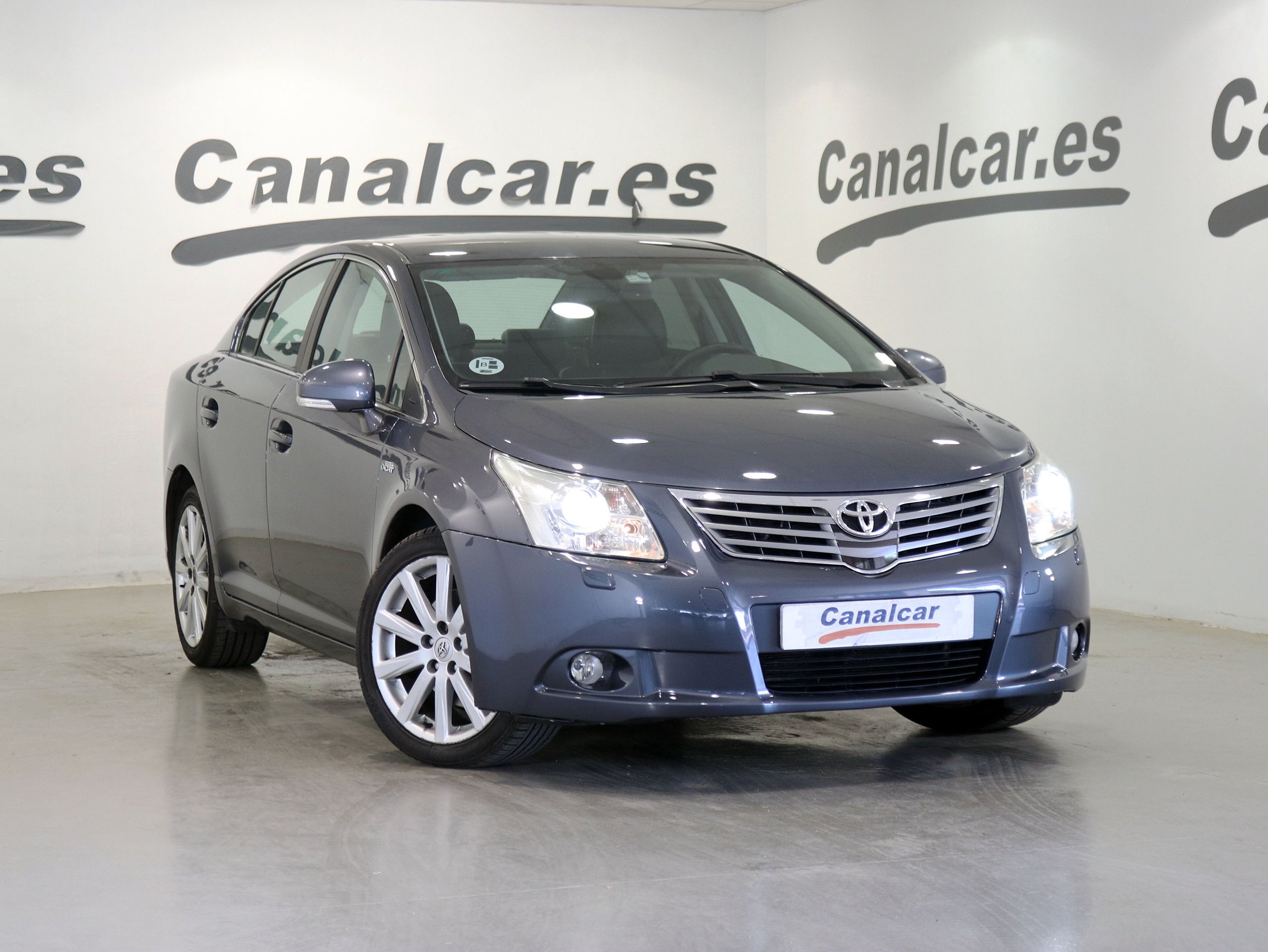 Foto Toyota Avensis 4