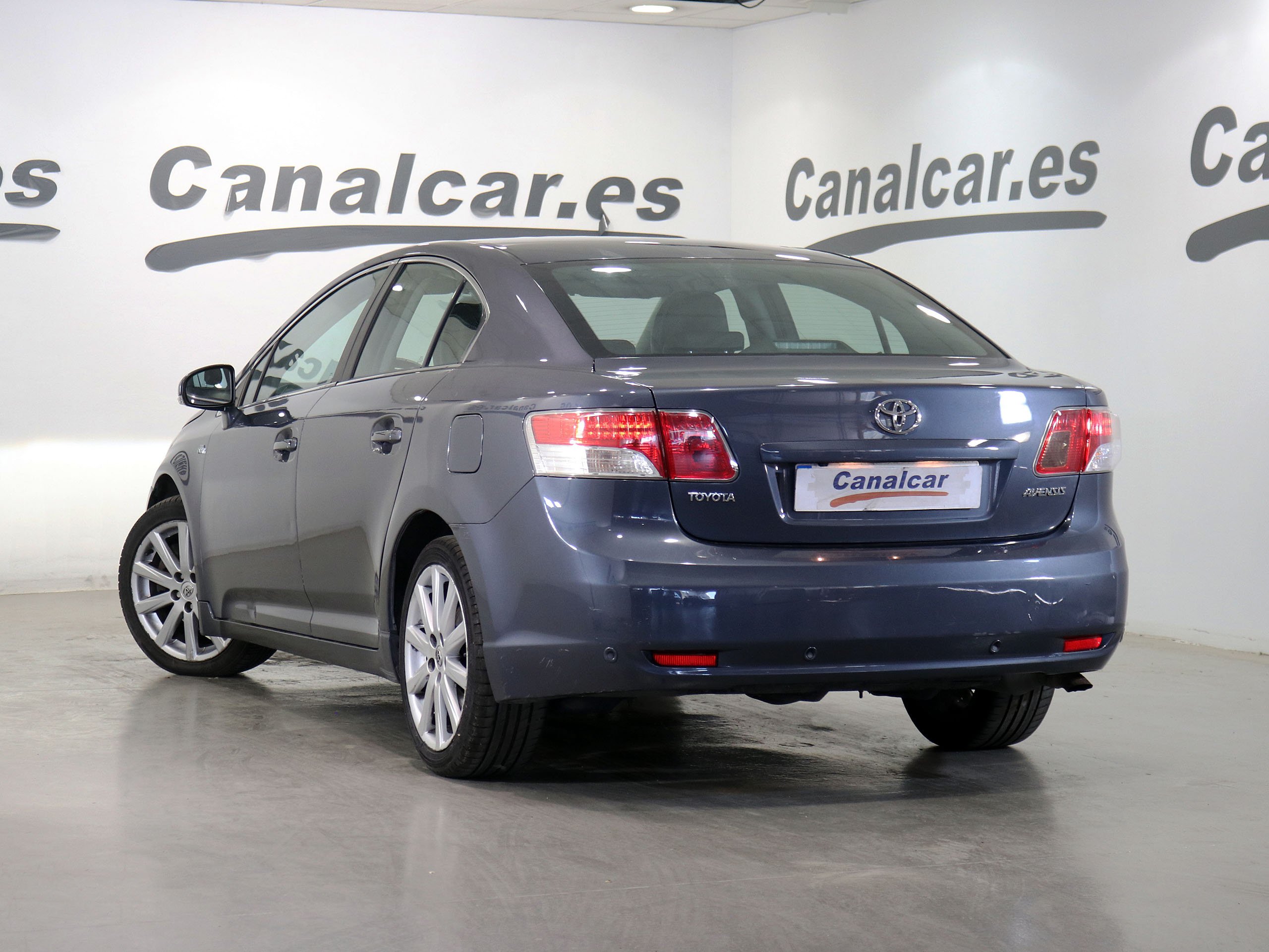 Foto Toyota Avensis 7
