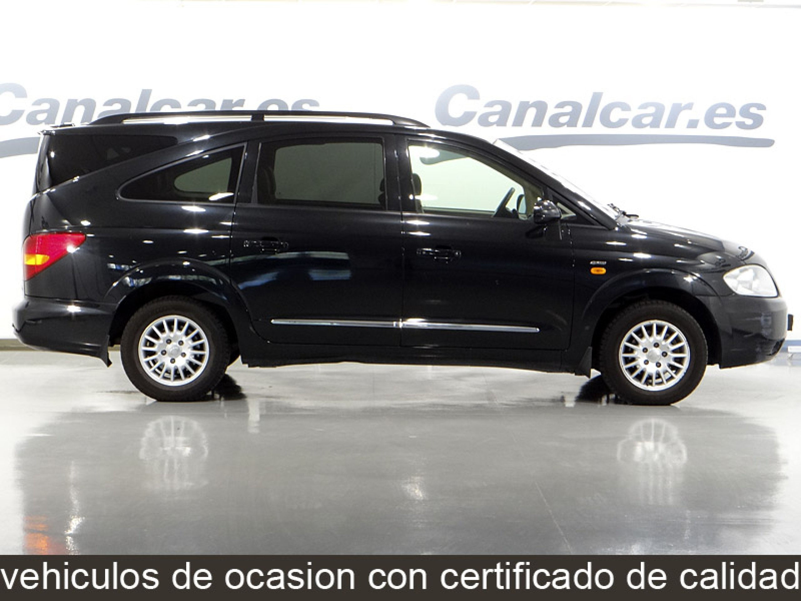 Foto Ssangyong Rodius 5