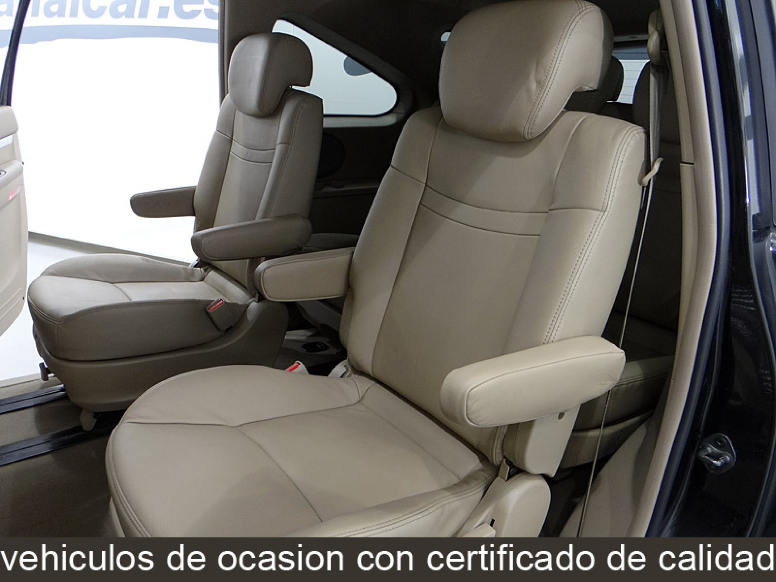 Foto Ssangyong Rodius 24