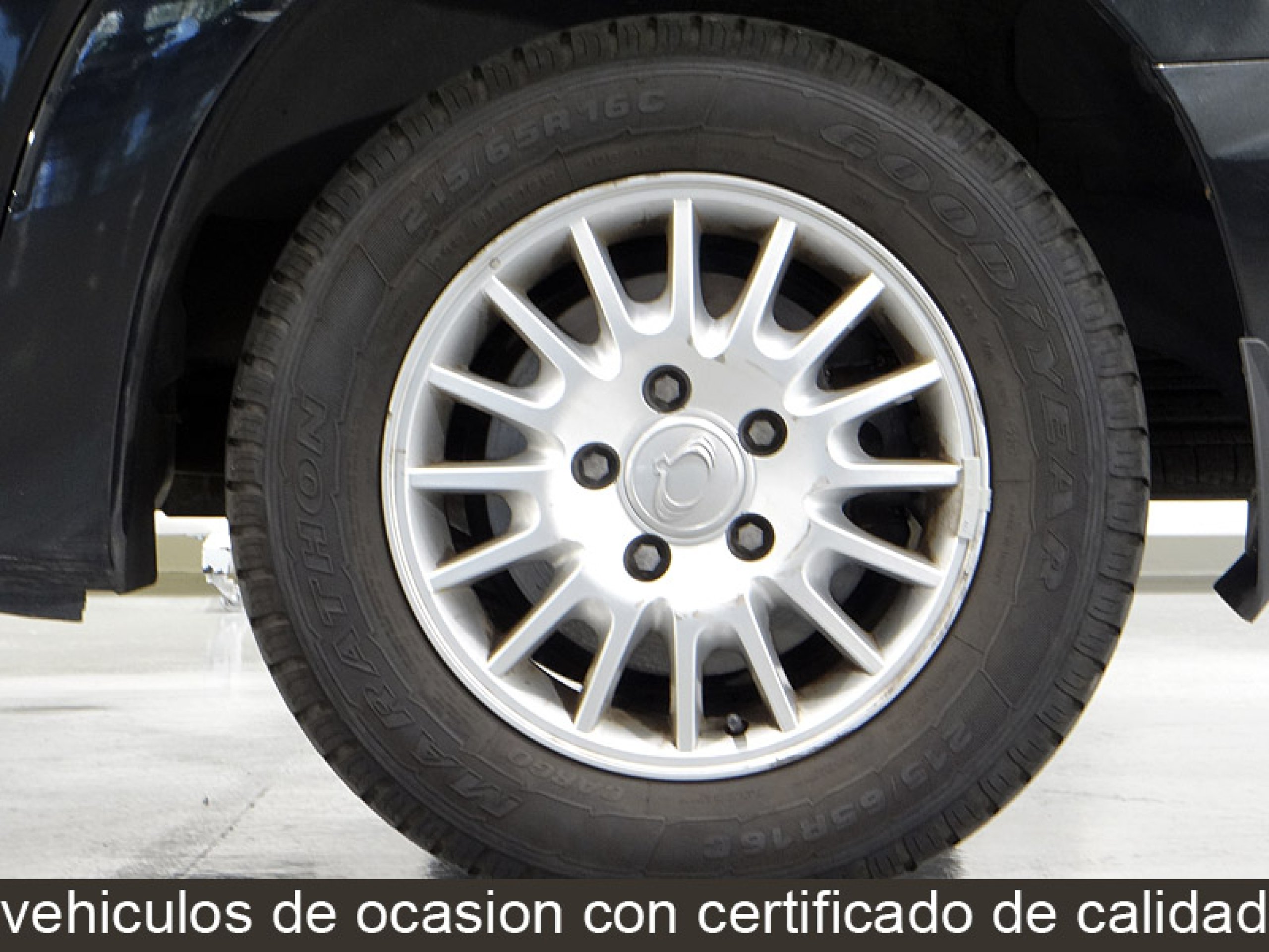 Foto Ssangyong Rodius 48