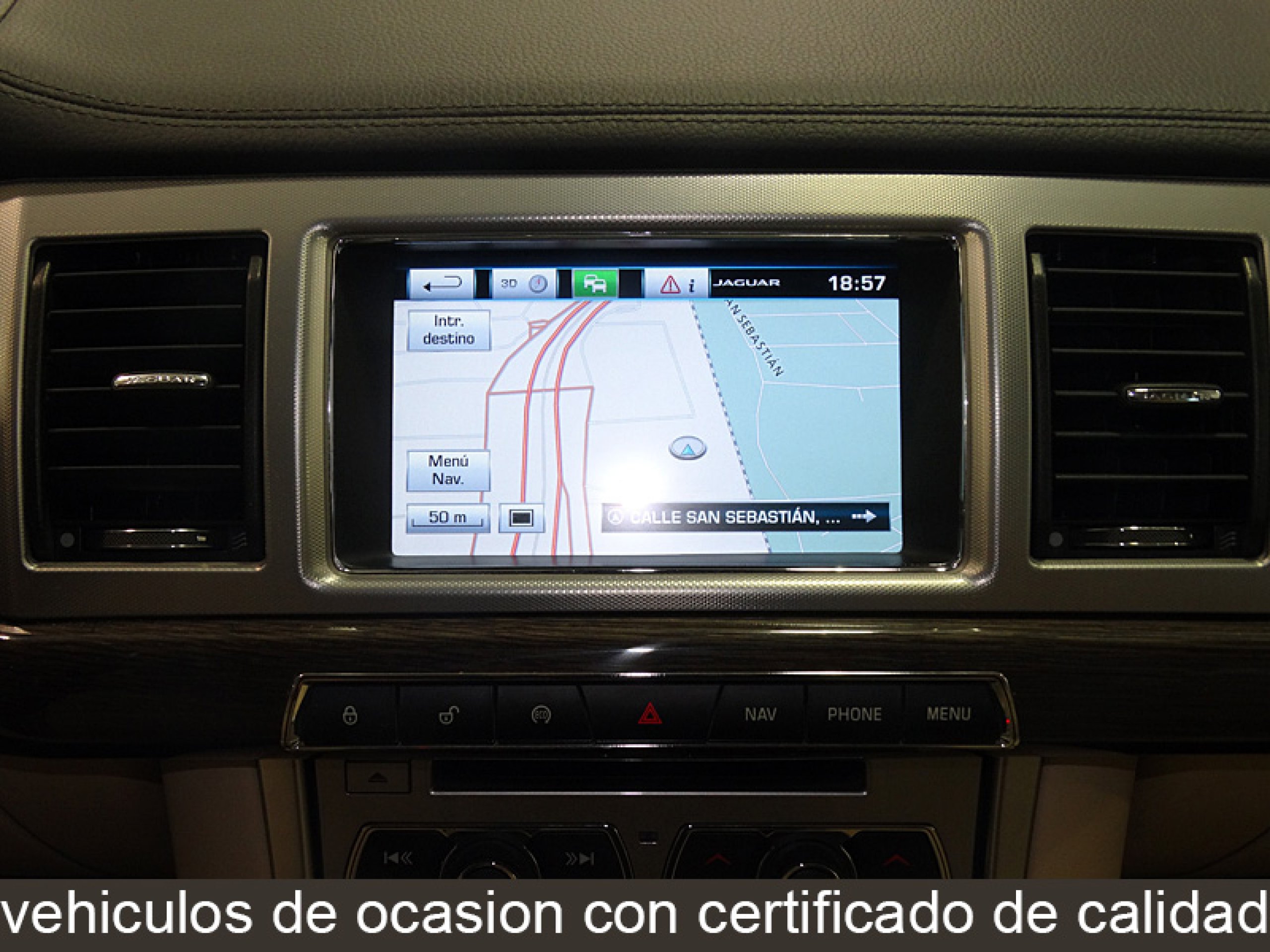 Foto Jaguar XF 24