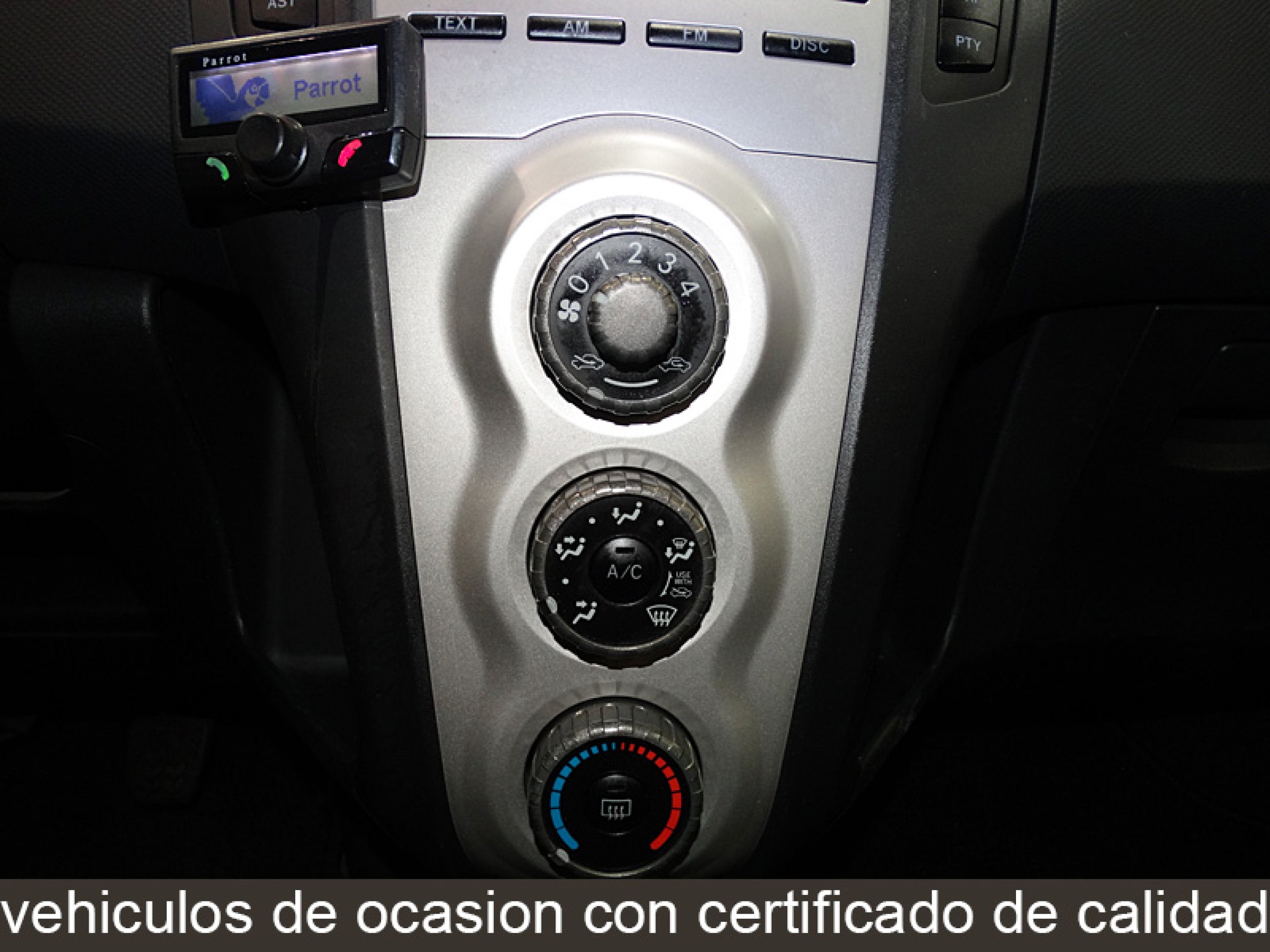 Foto Toyota Yaris 15