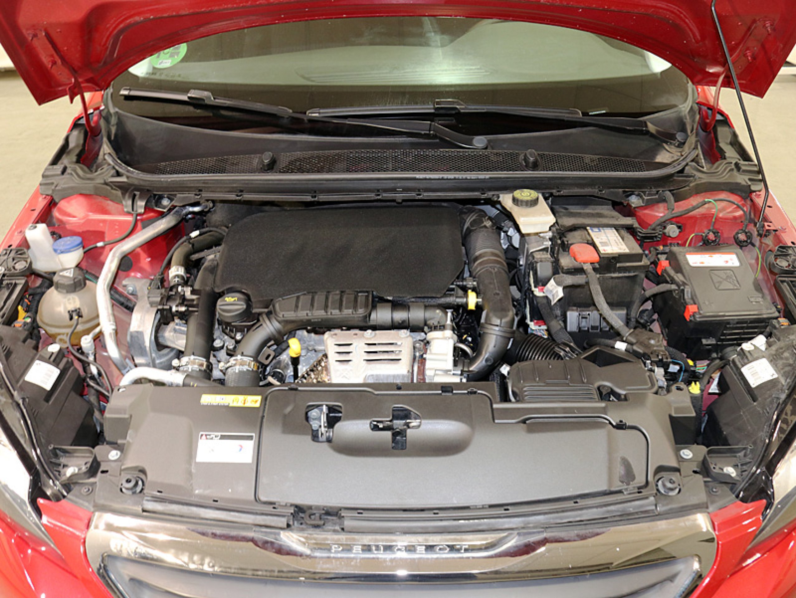 Foto Peugeot 308 8