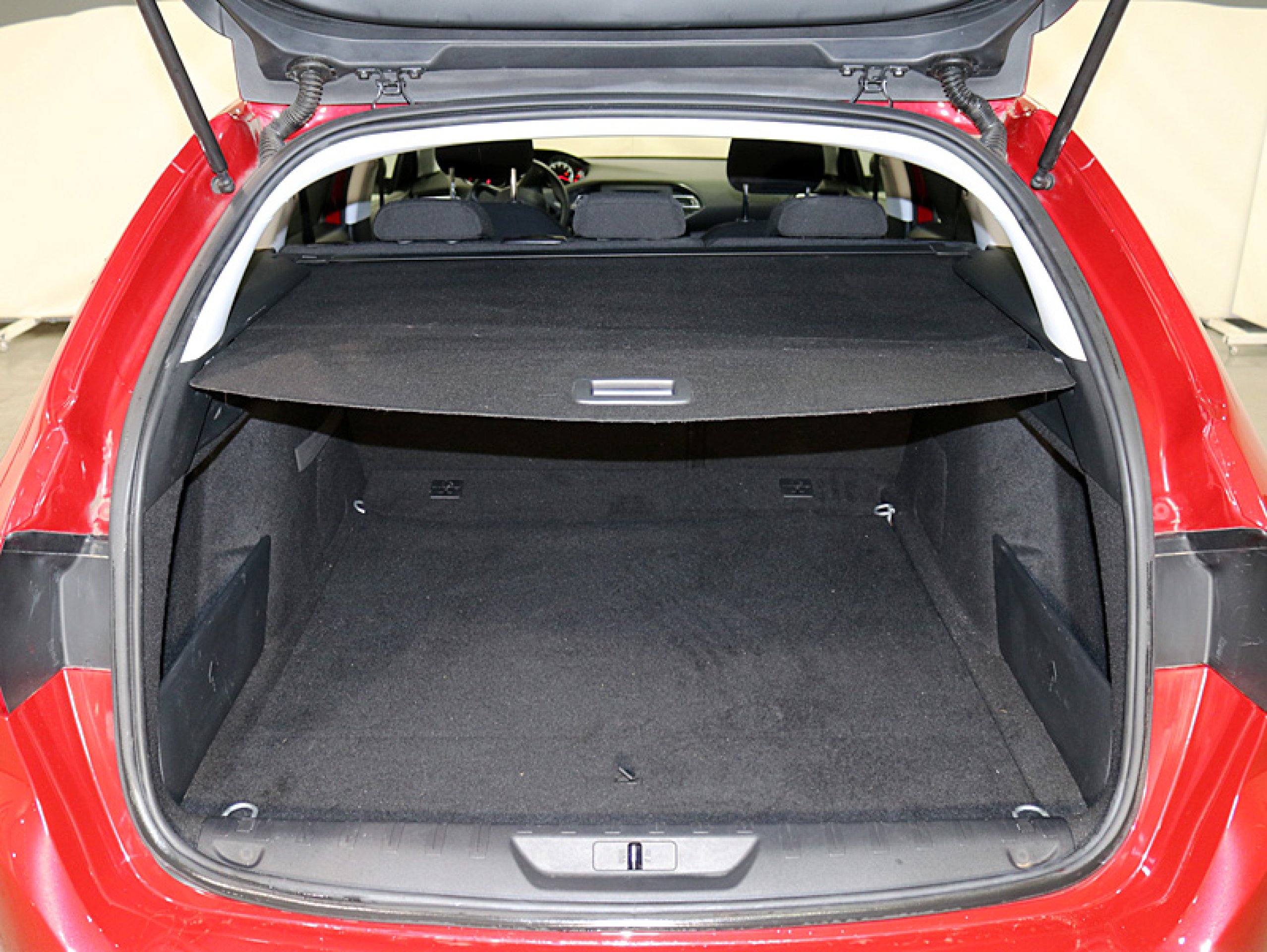 Foto Peugeot 308 9