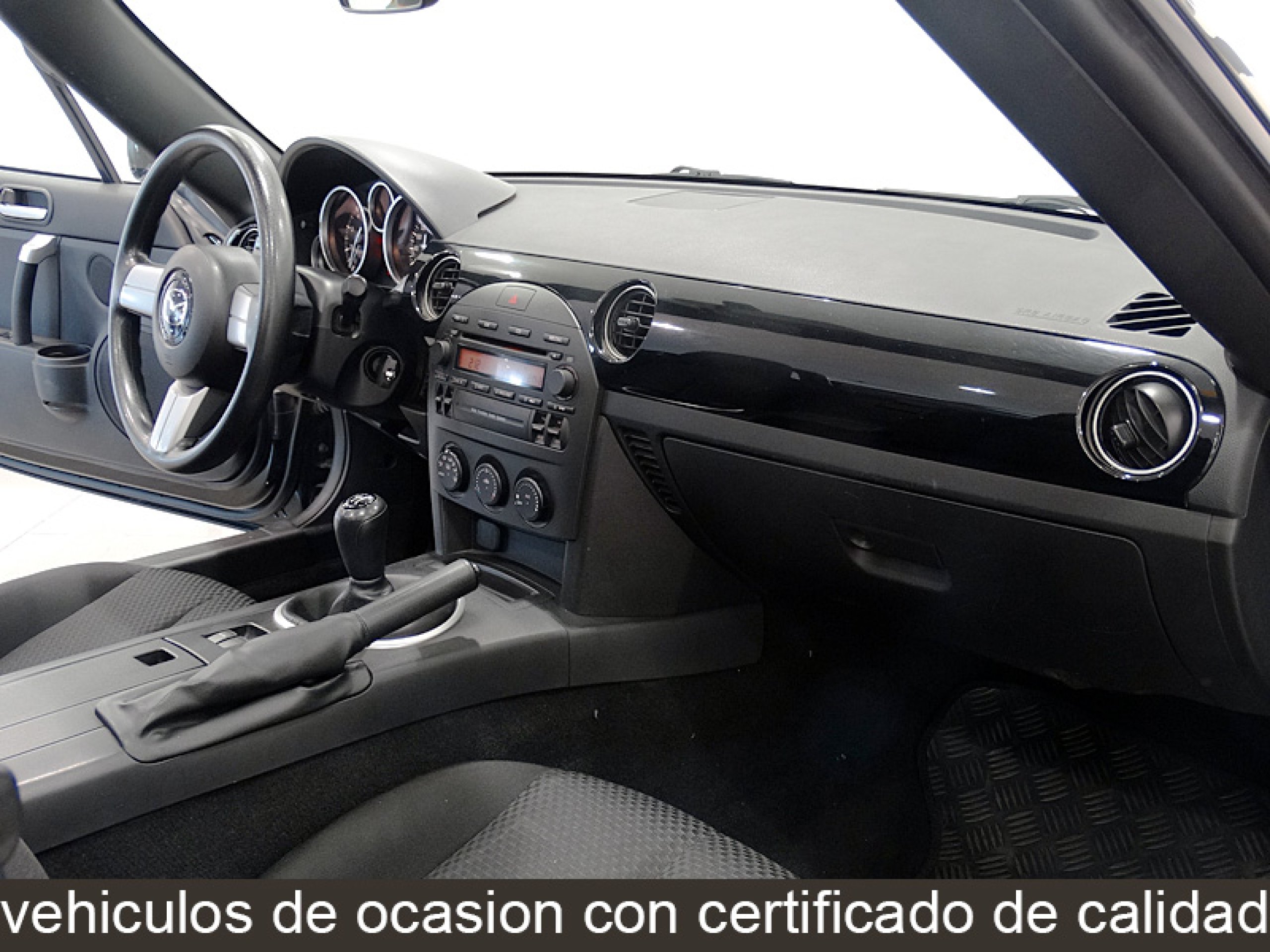 Foto Mazda MX-5 24