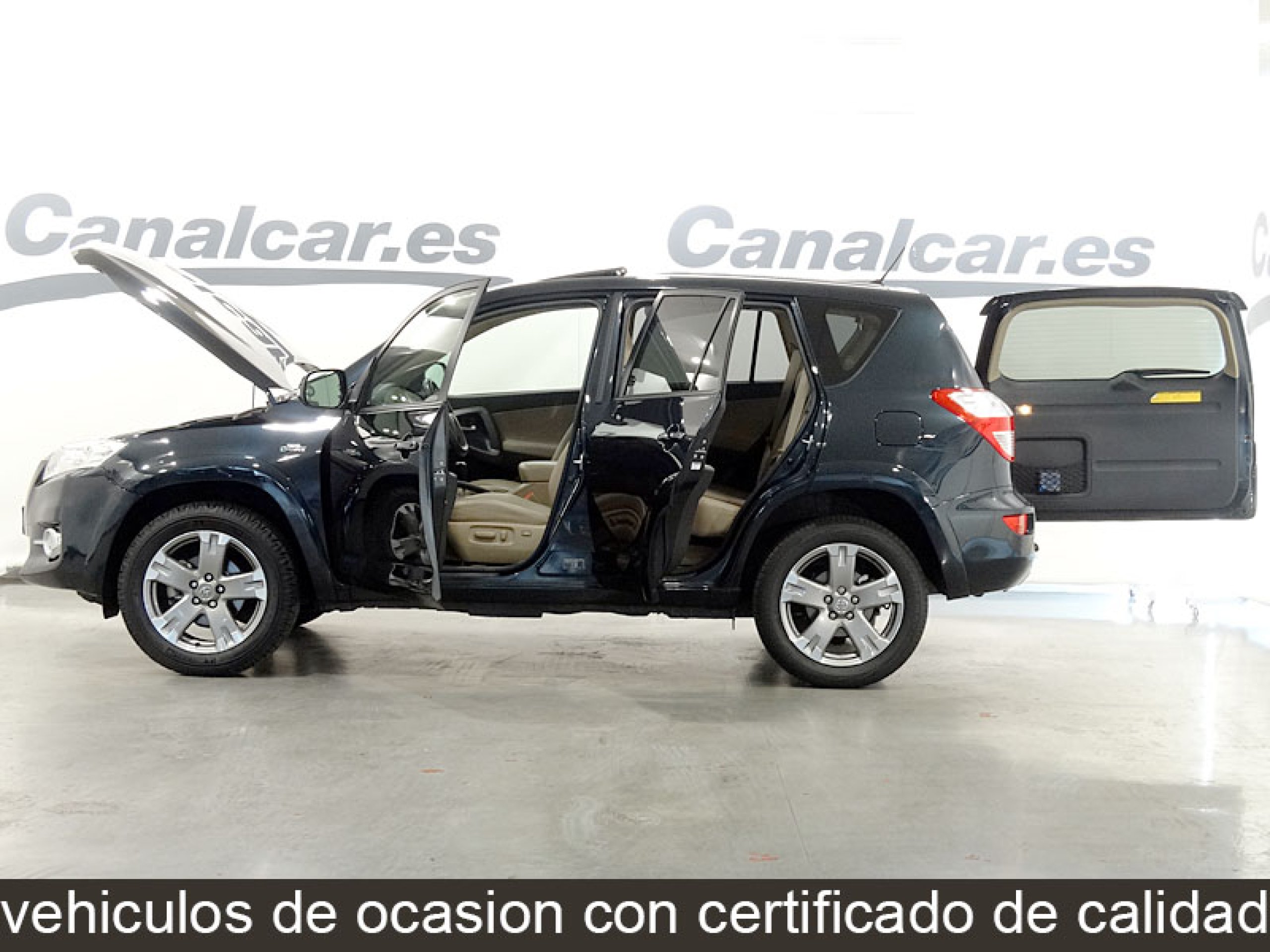Foto Toyota RAV-4 11