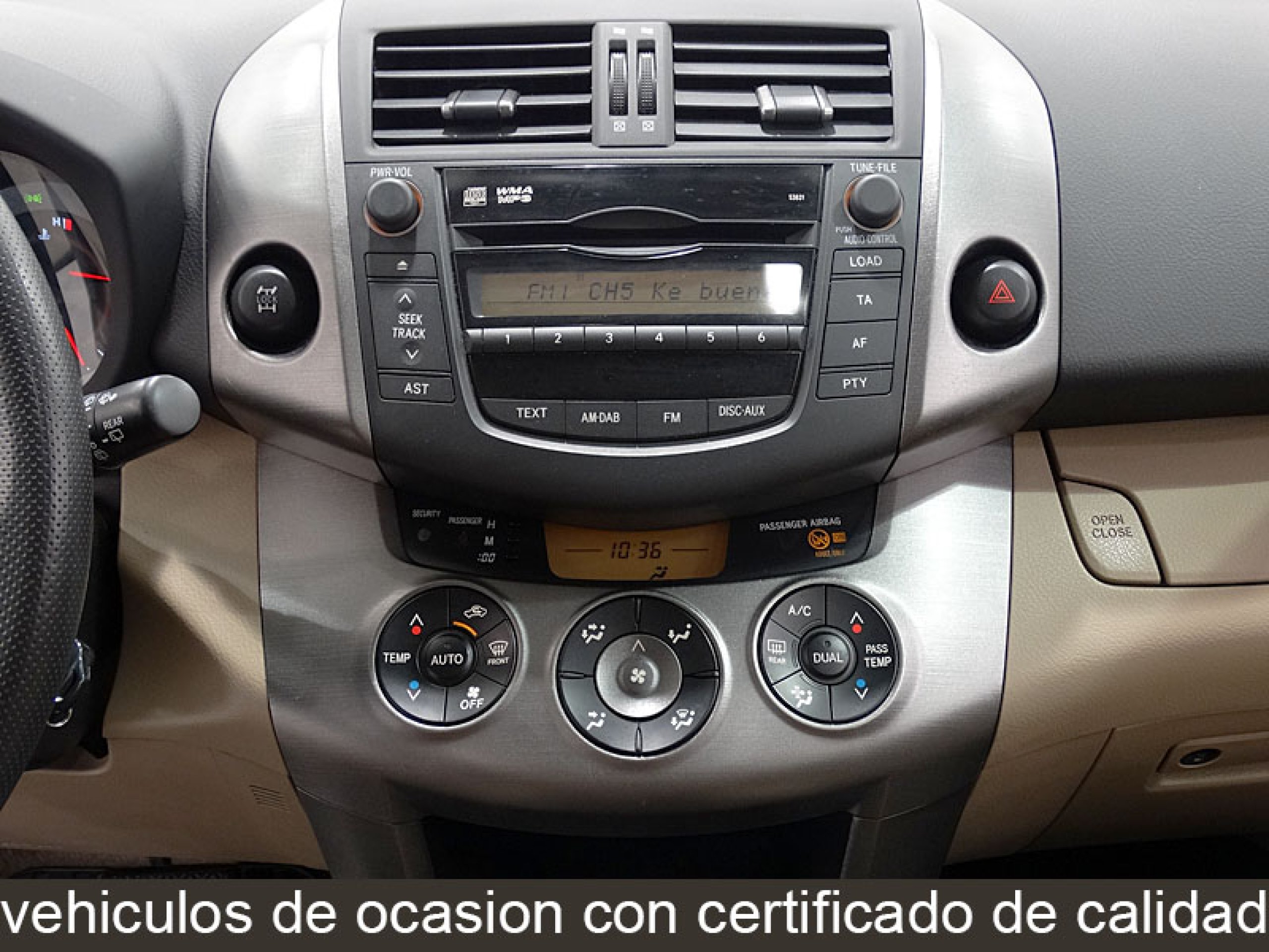 Foto Toyota RAV-4 29