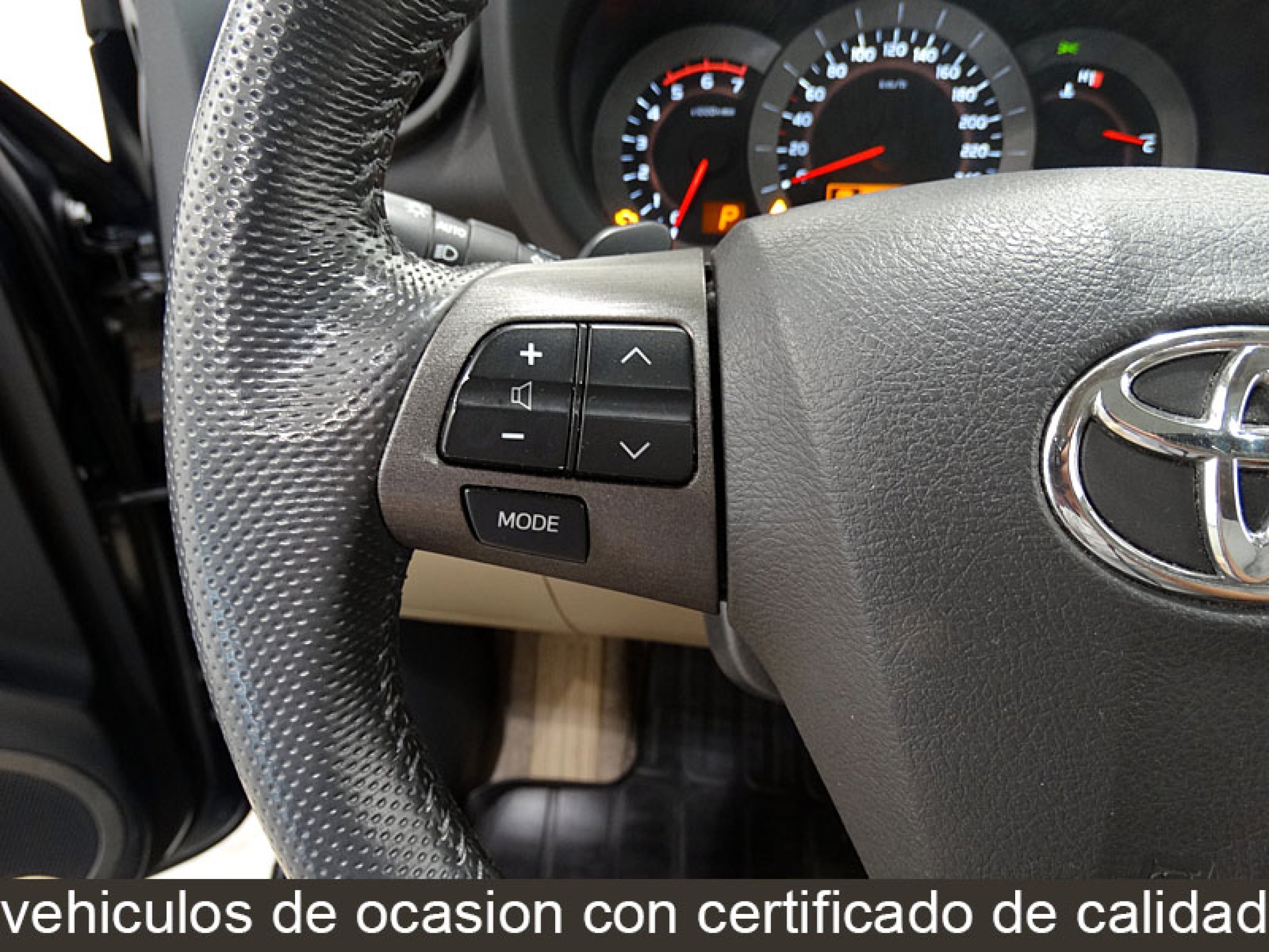 Foto Toyota RAV-4 39
