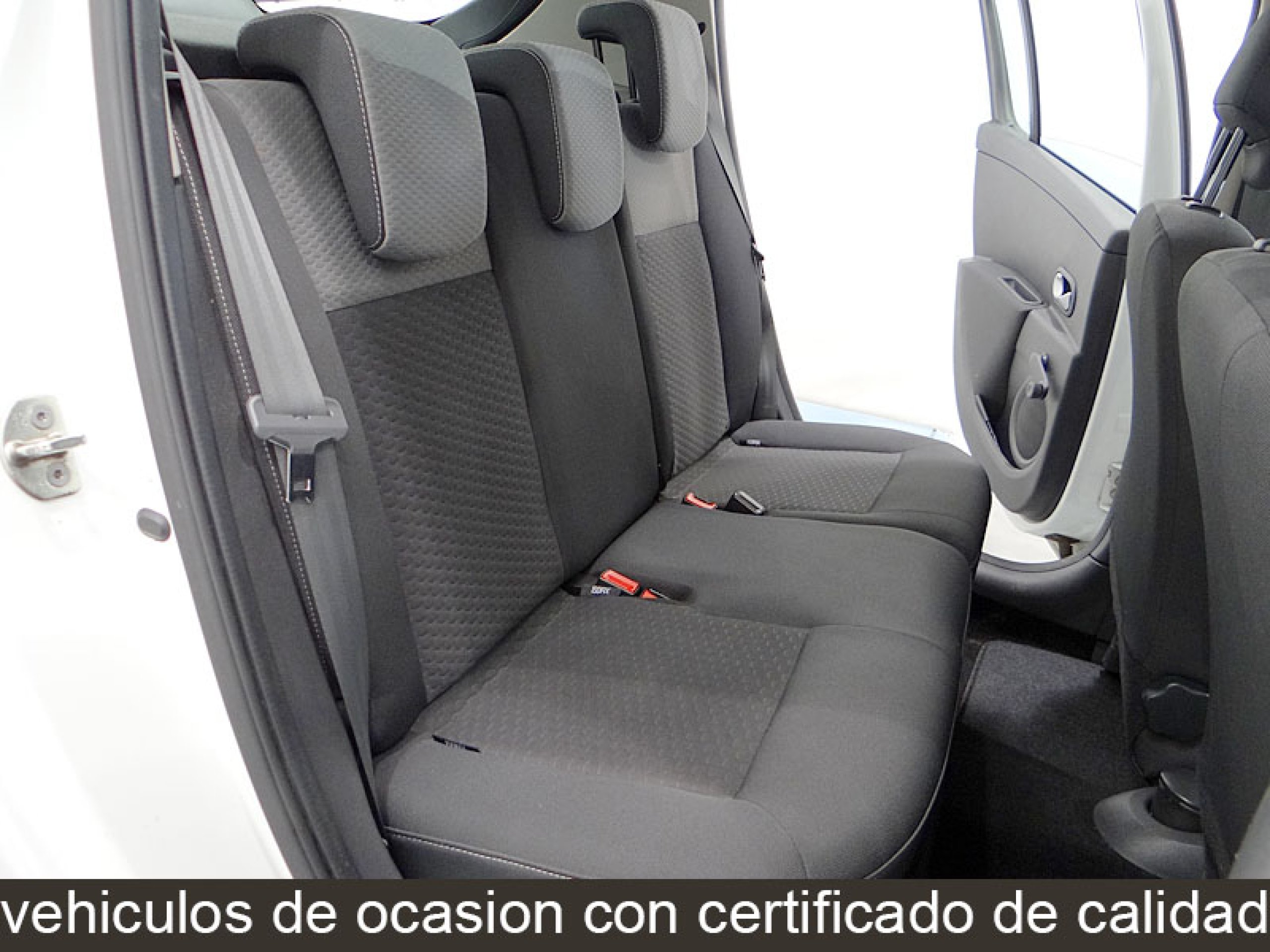 Foto Renault Clio 23