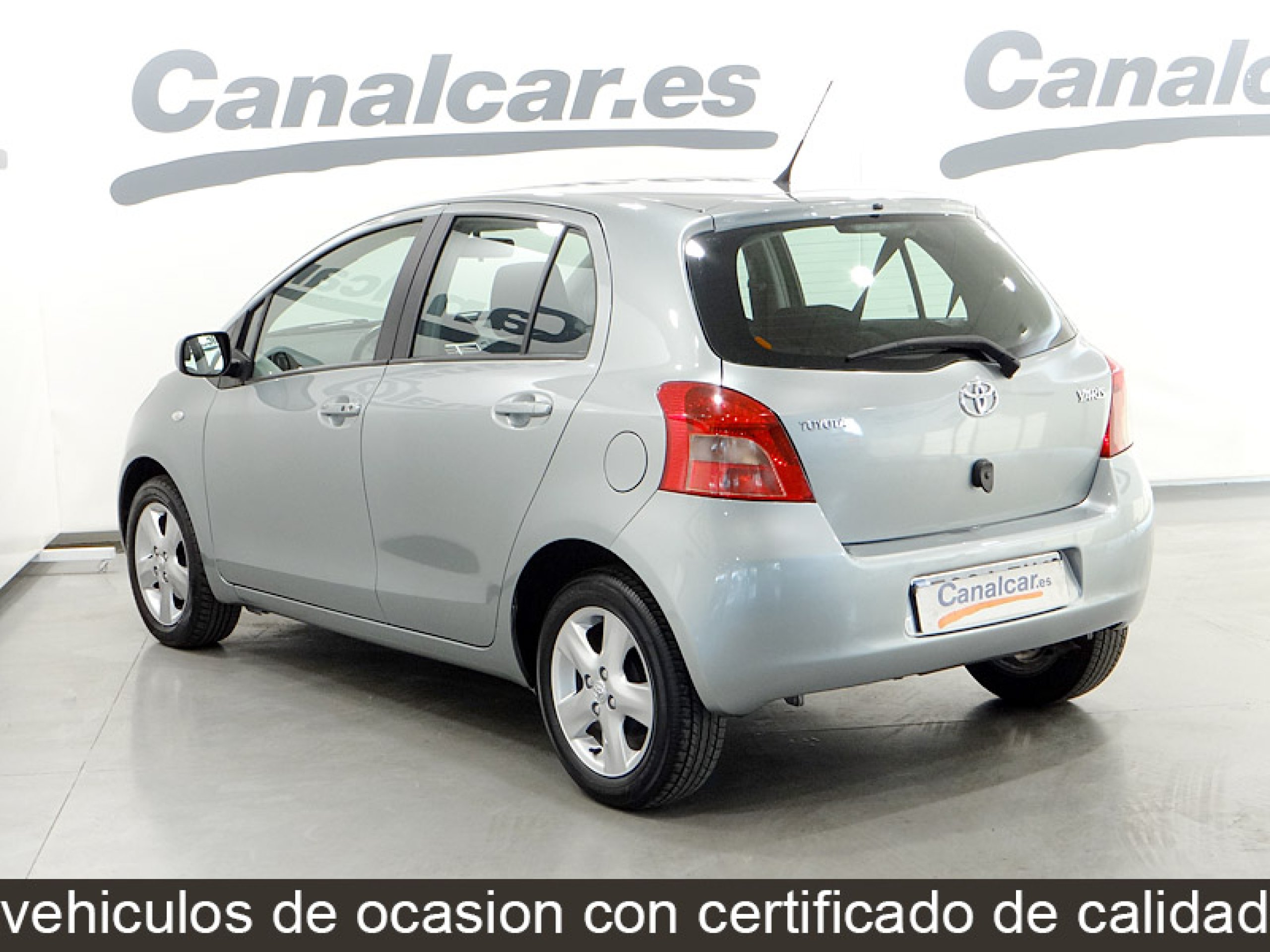 Foto Toyota Yaris 8