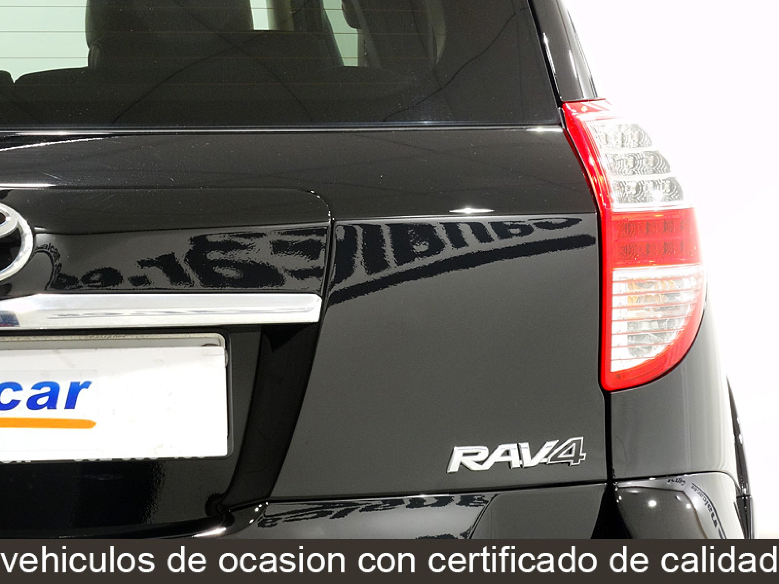 Foto Toyota RAV-4 15