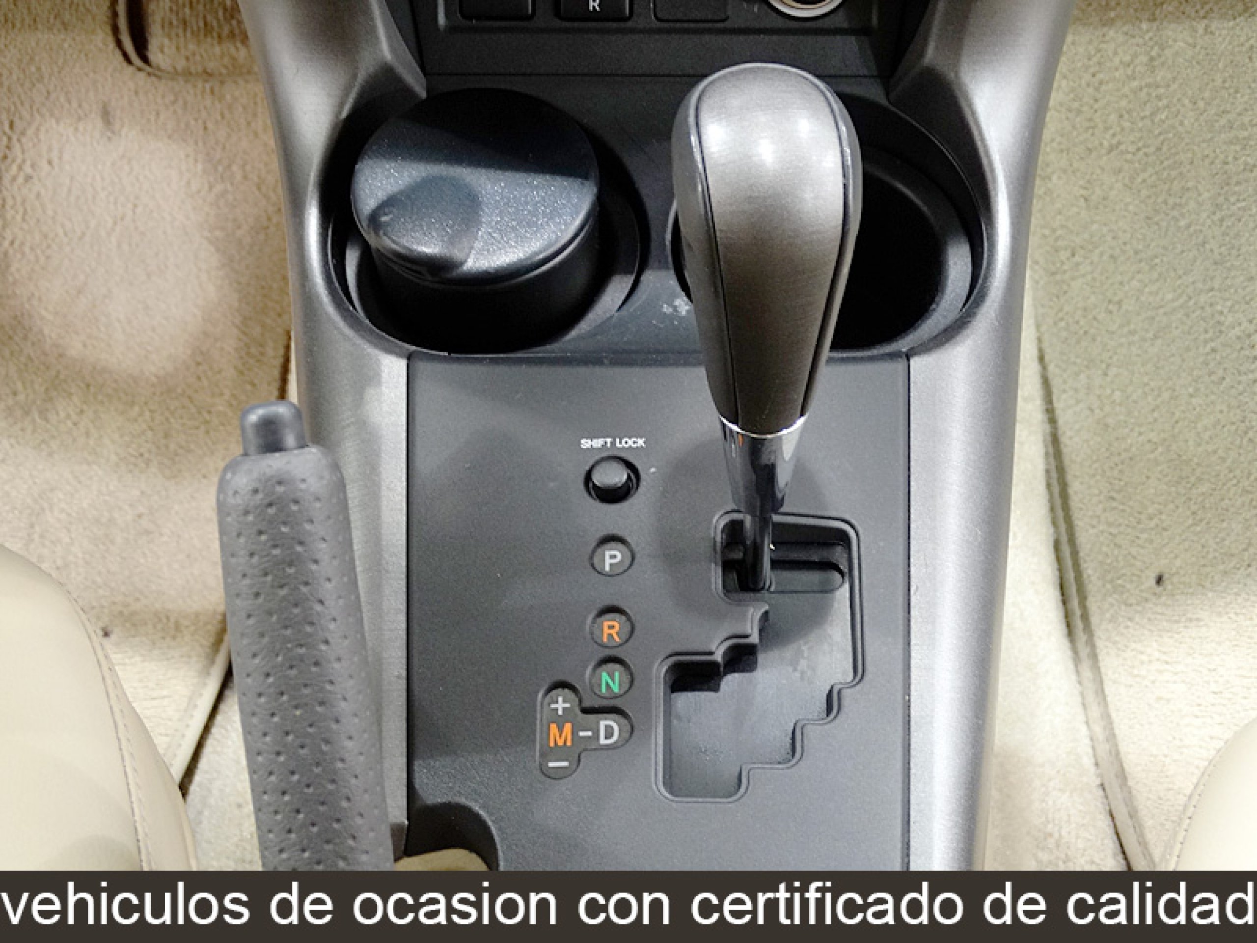 Foto Toyota RAV-4 31