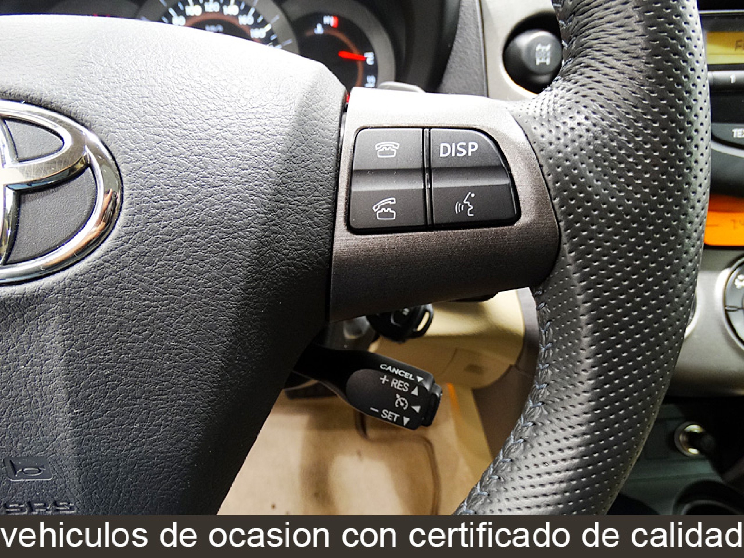 Foto Toyota RAV-4 35