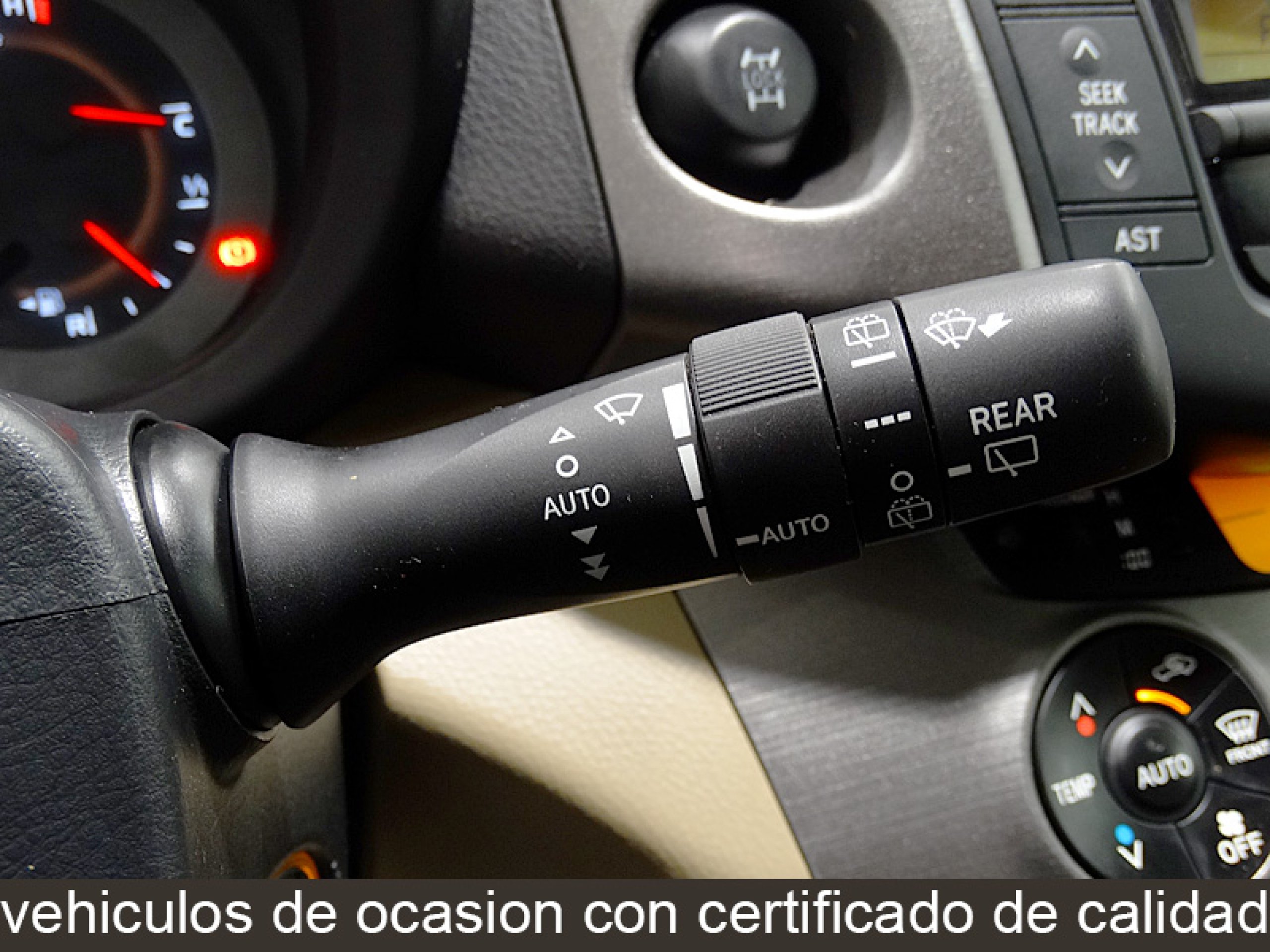 Foto Toyota RAV-4 37