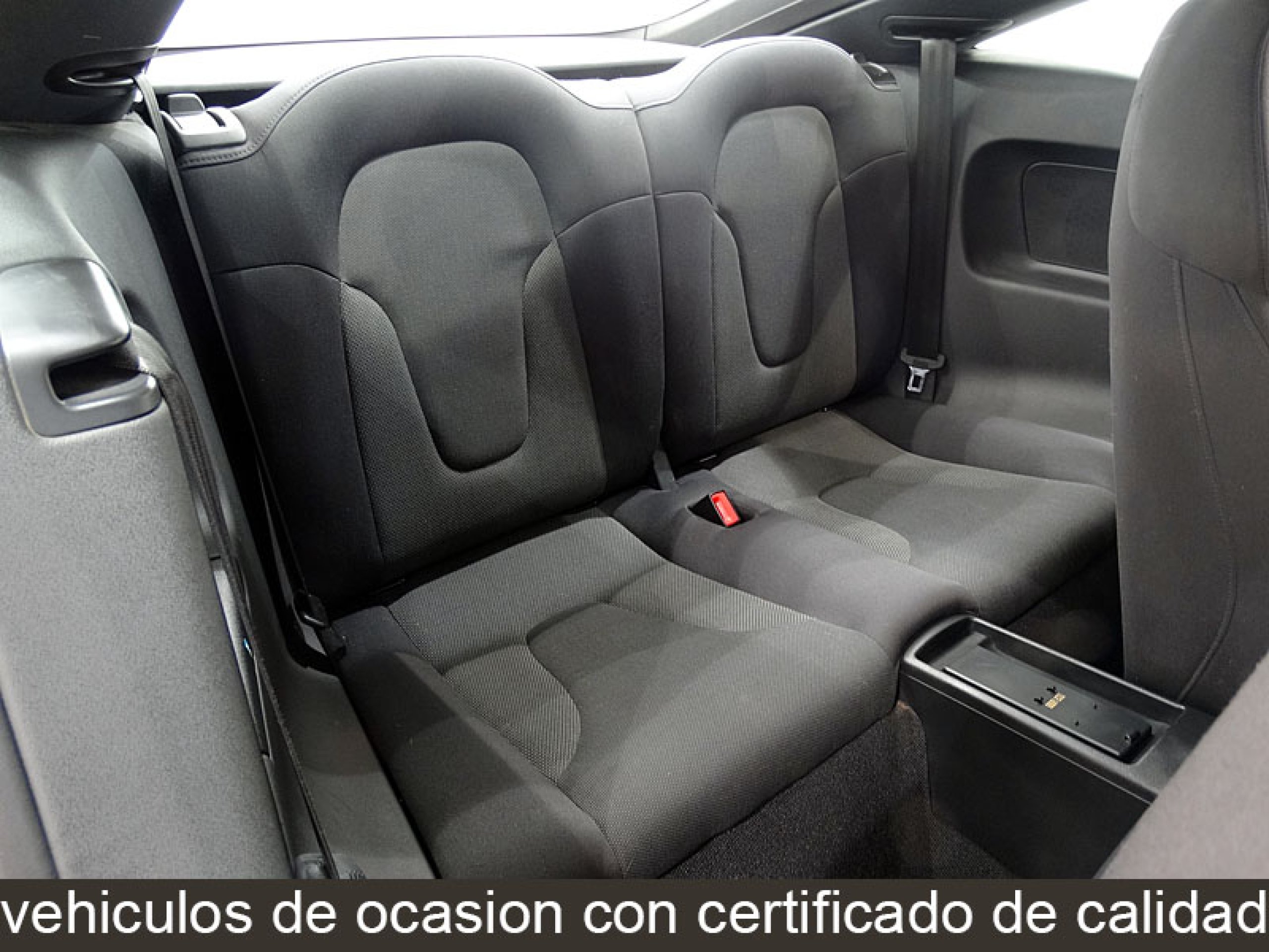 Foto Audi TT 25 Foto Audi TT 25