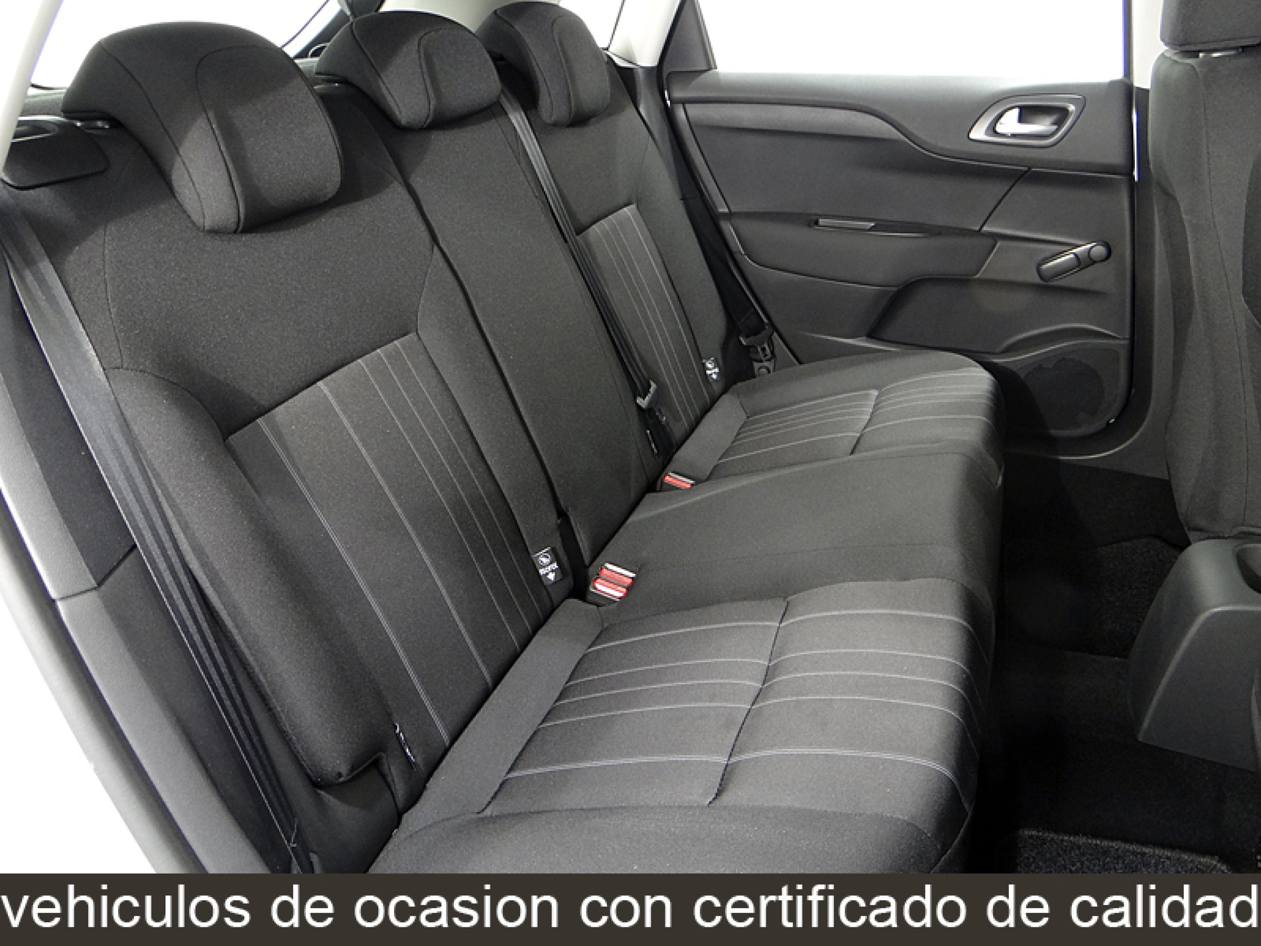 Foto Citroen C4 23