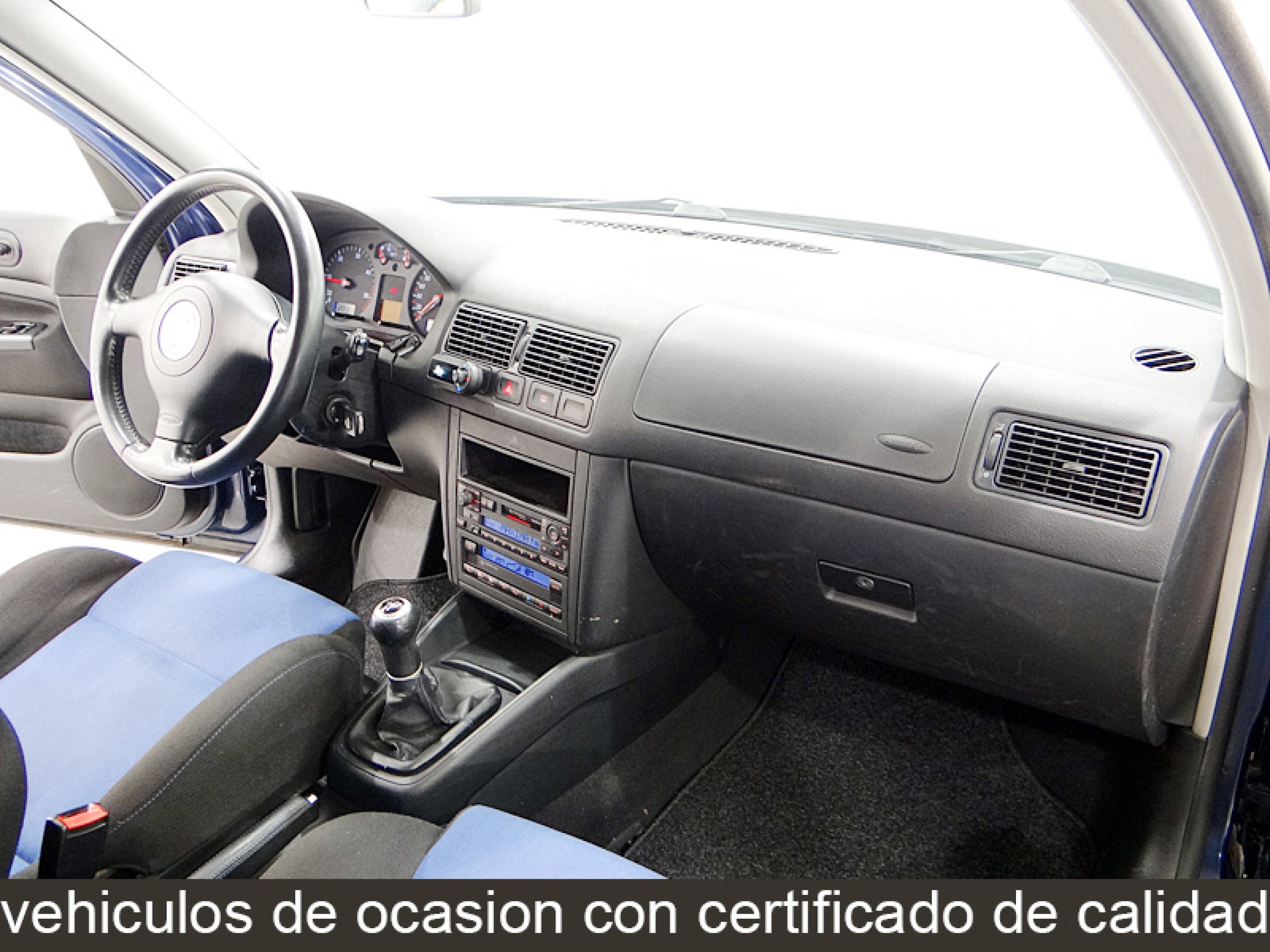 Foto Volkswagen Golf 26