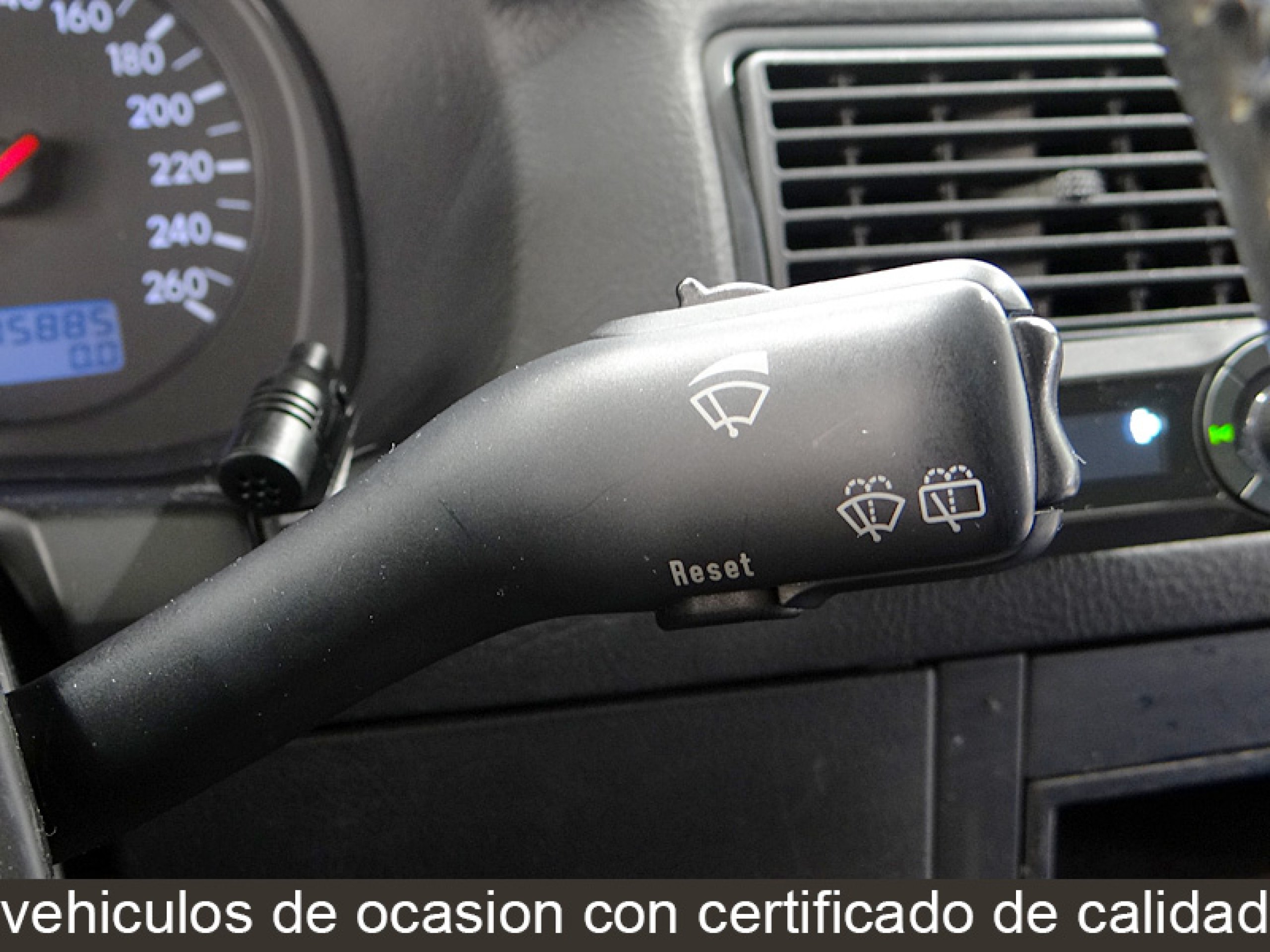 Foto Volkswagen Golf 33