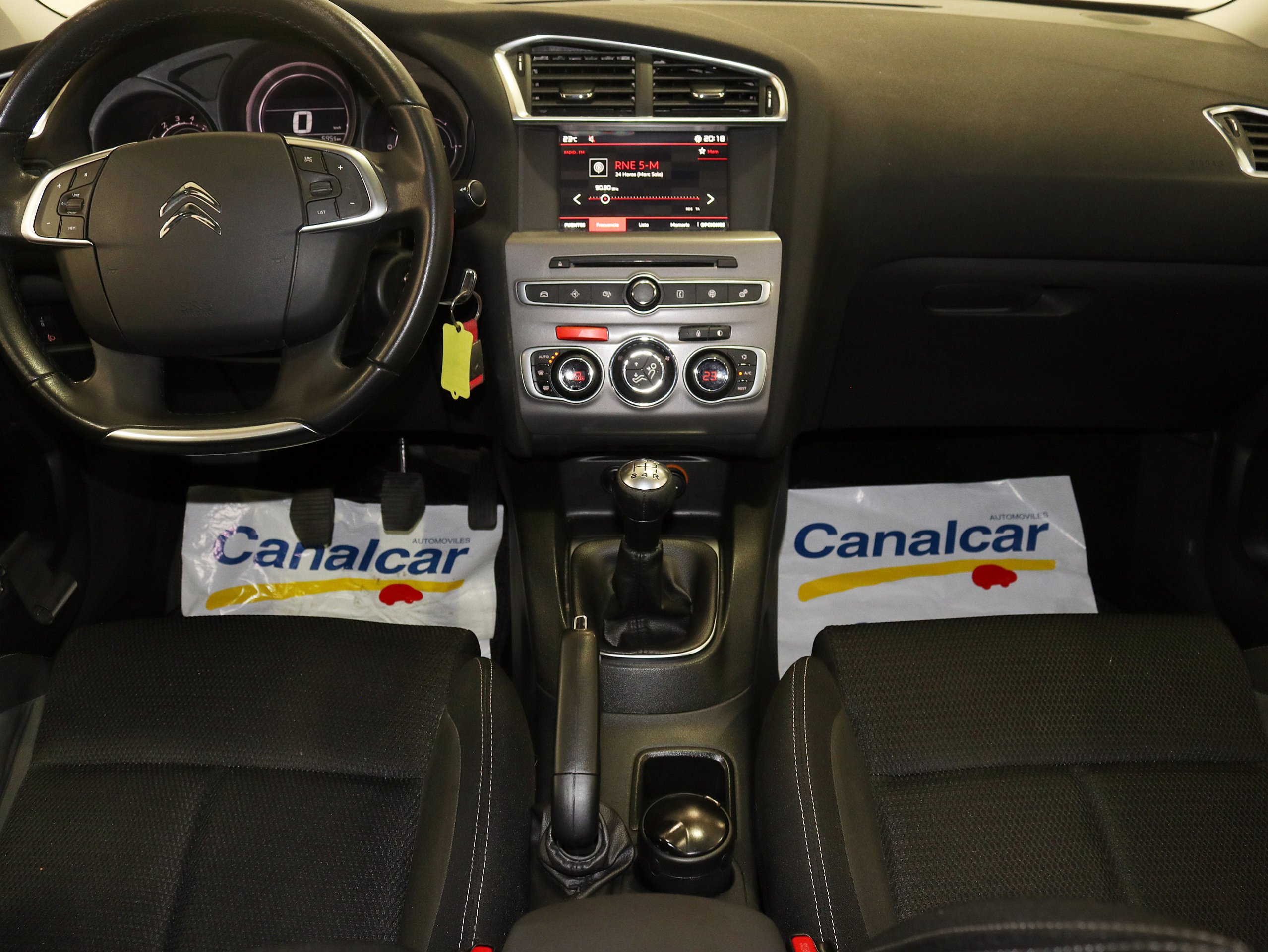 Foto Citroen C4 24