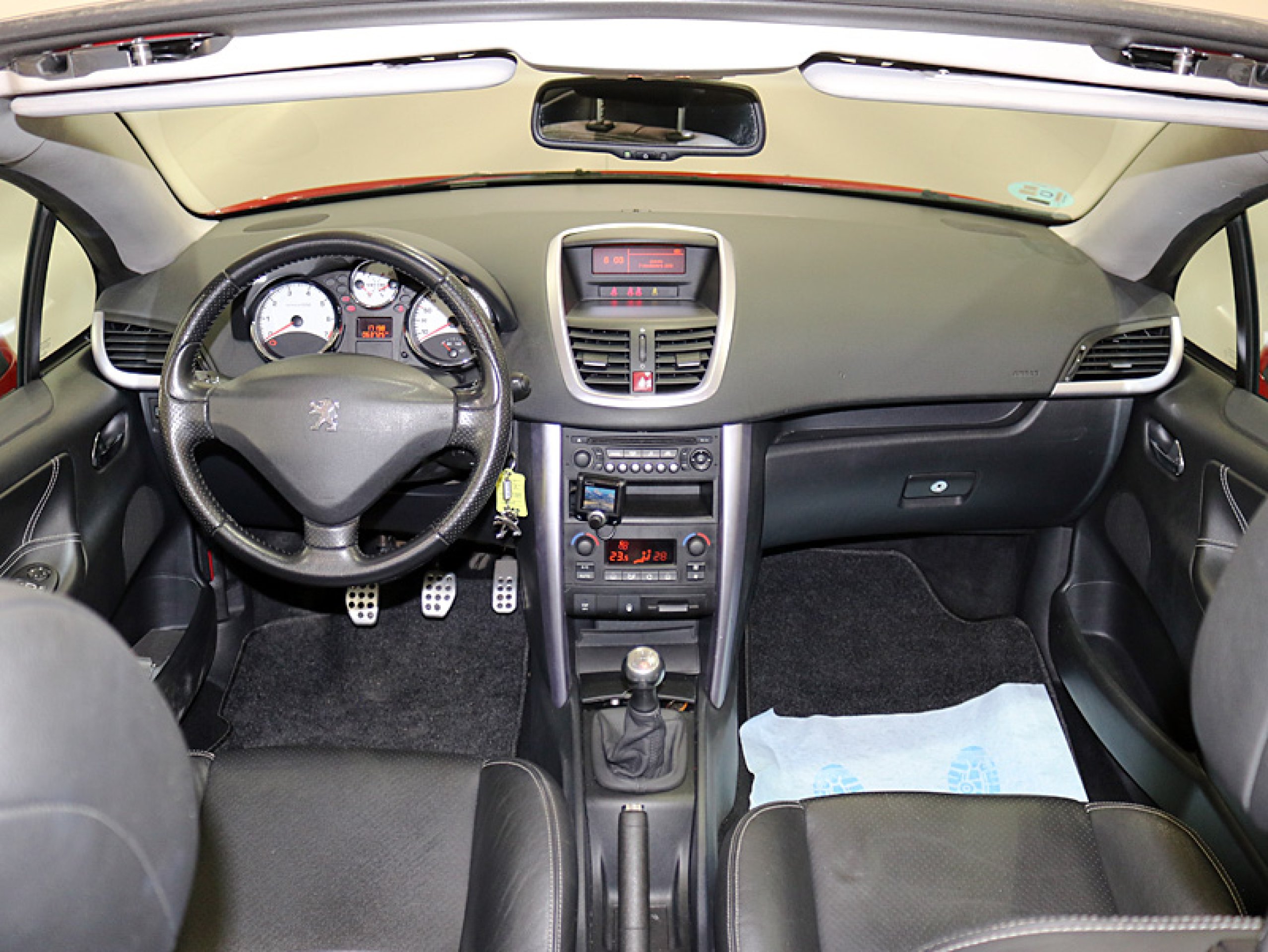Foto Peugeot 207 14 Foto Peugeot 207 14