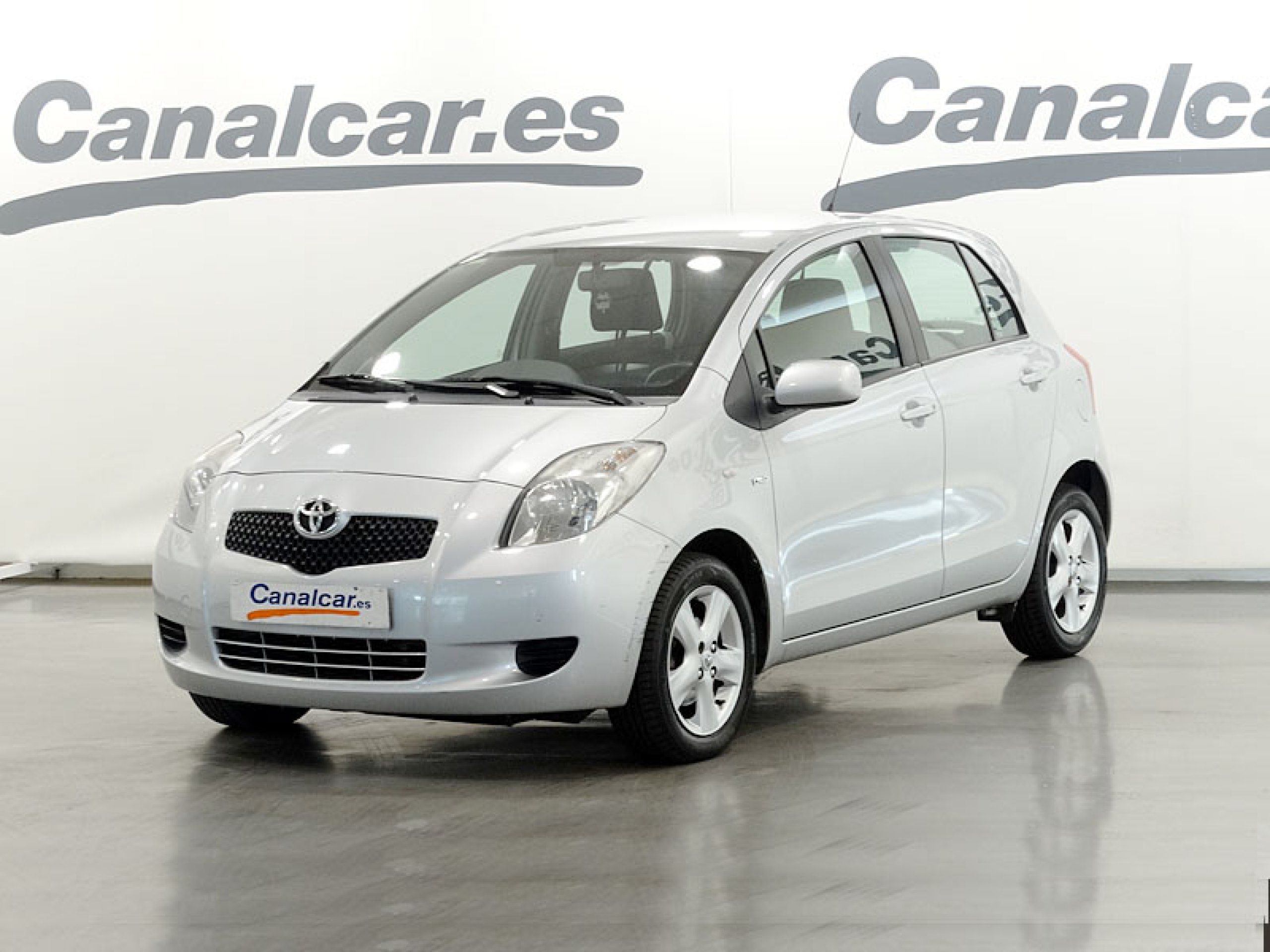 Foto Toyota Yaris 1