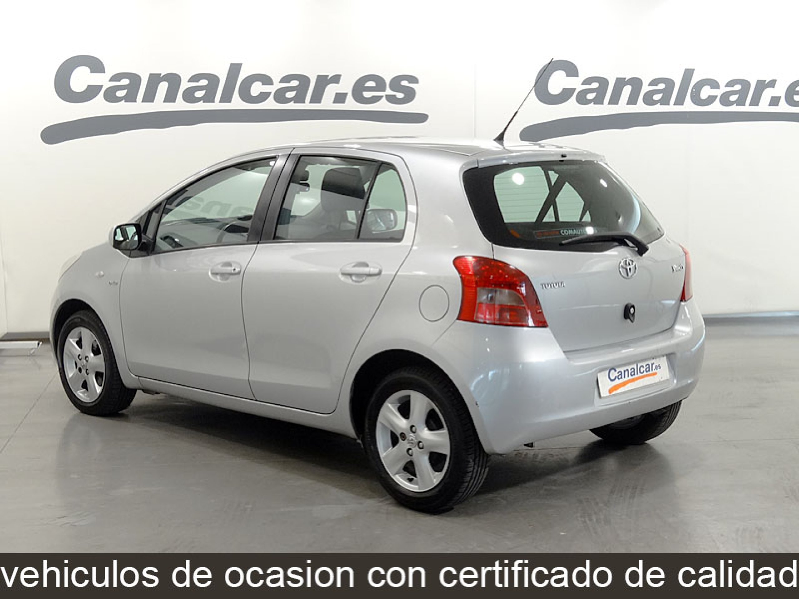 Foto Toyota Yaris 9