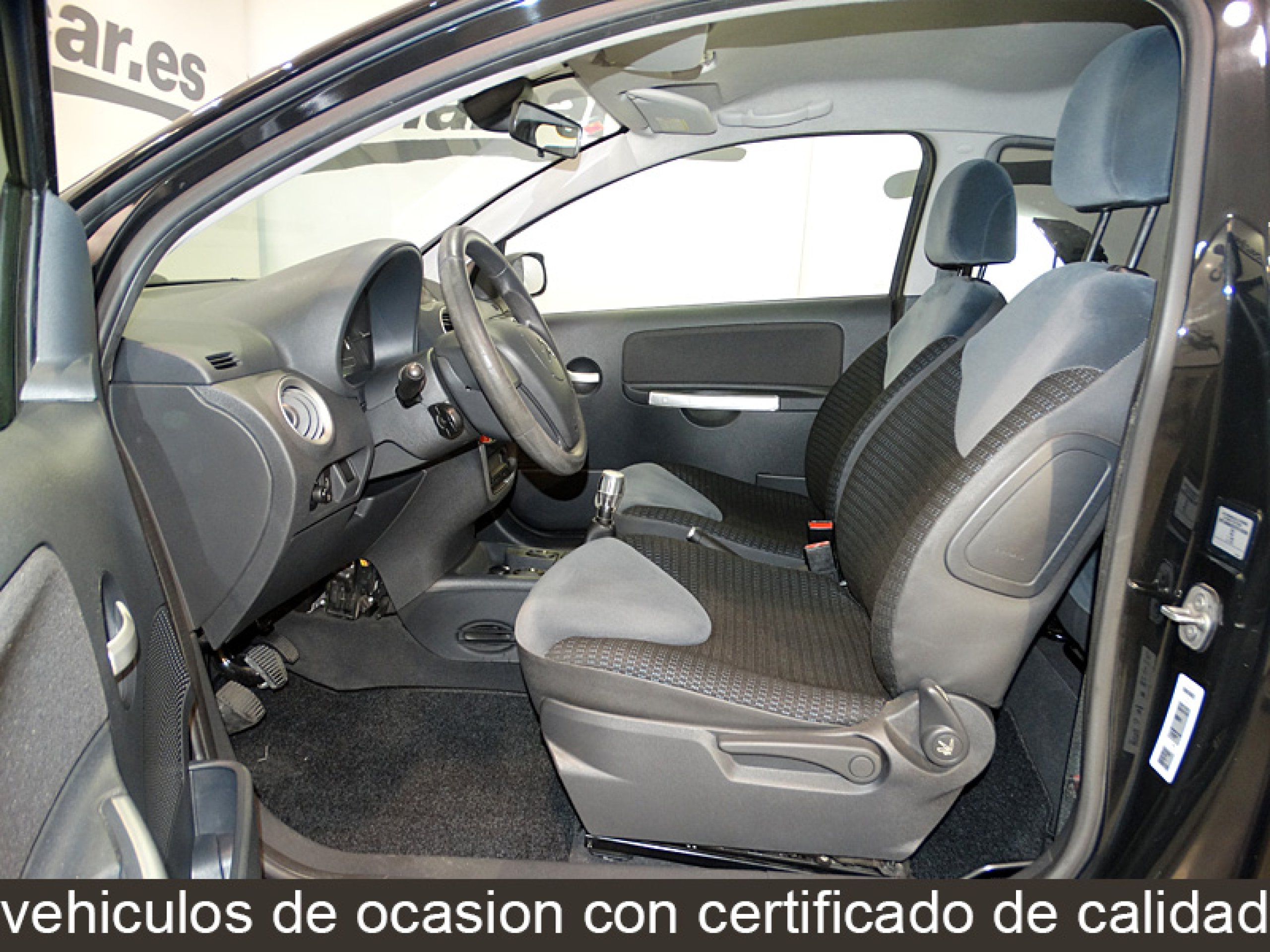 Foto Citroen C2 11