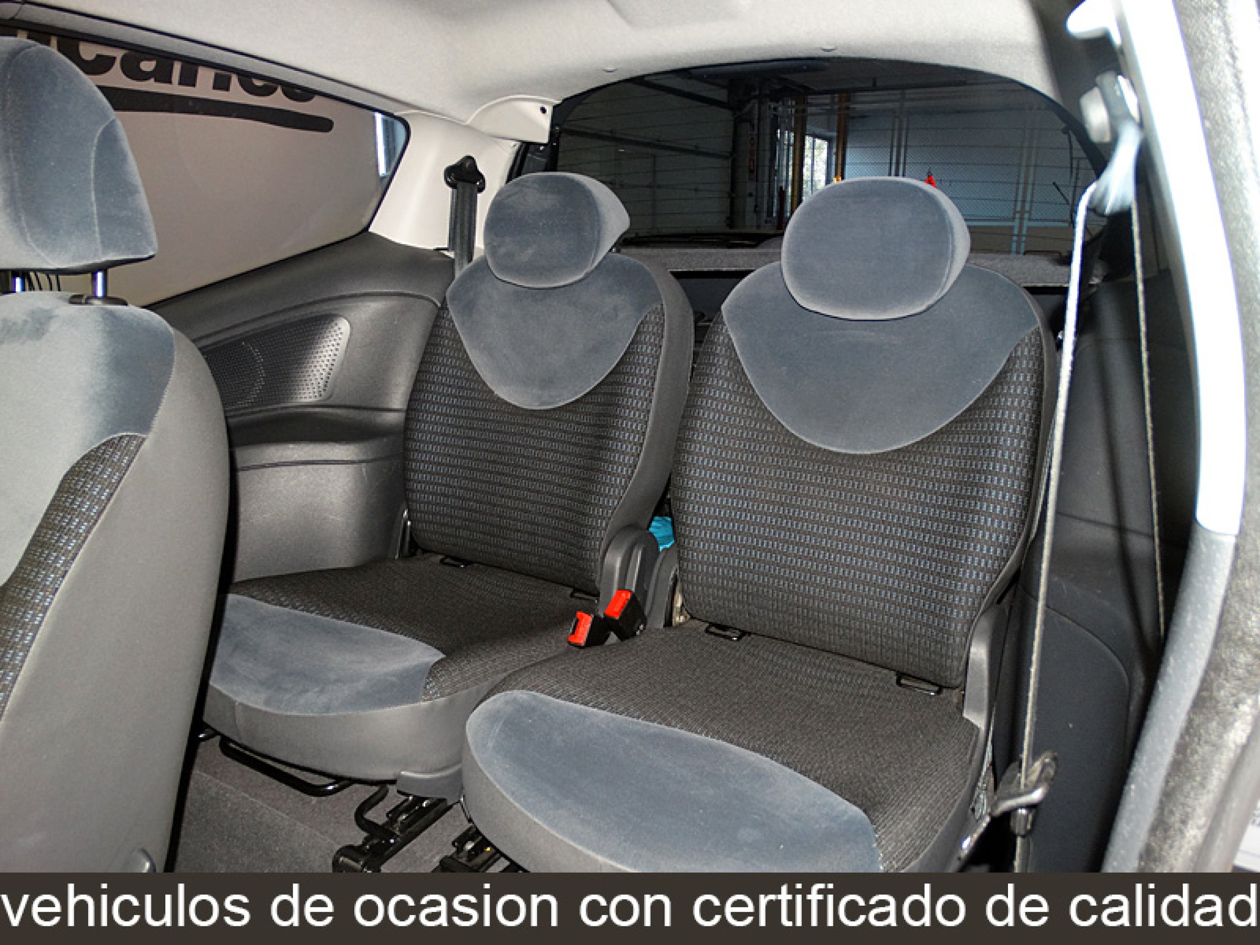 Foto Citroen C2 12