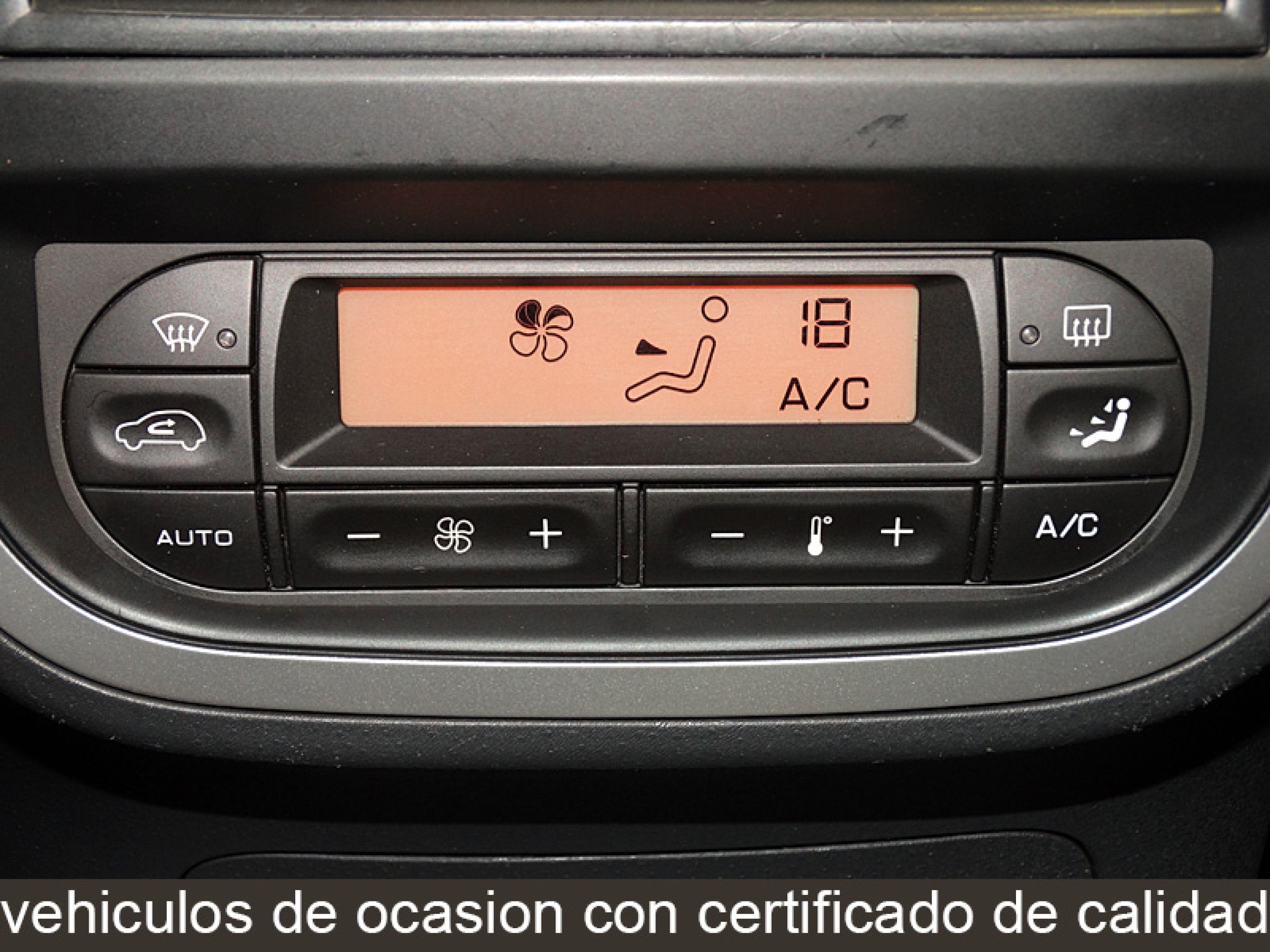 Foto Citroen C2 19