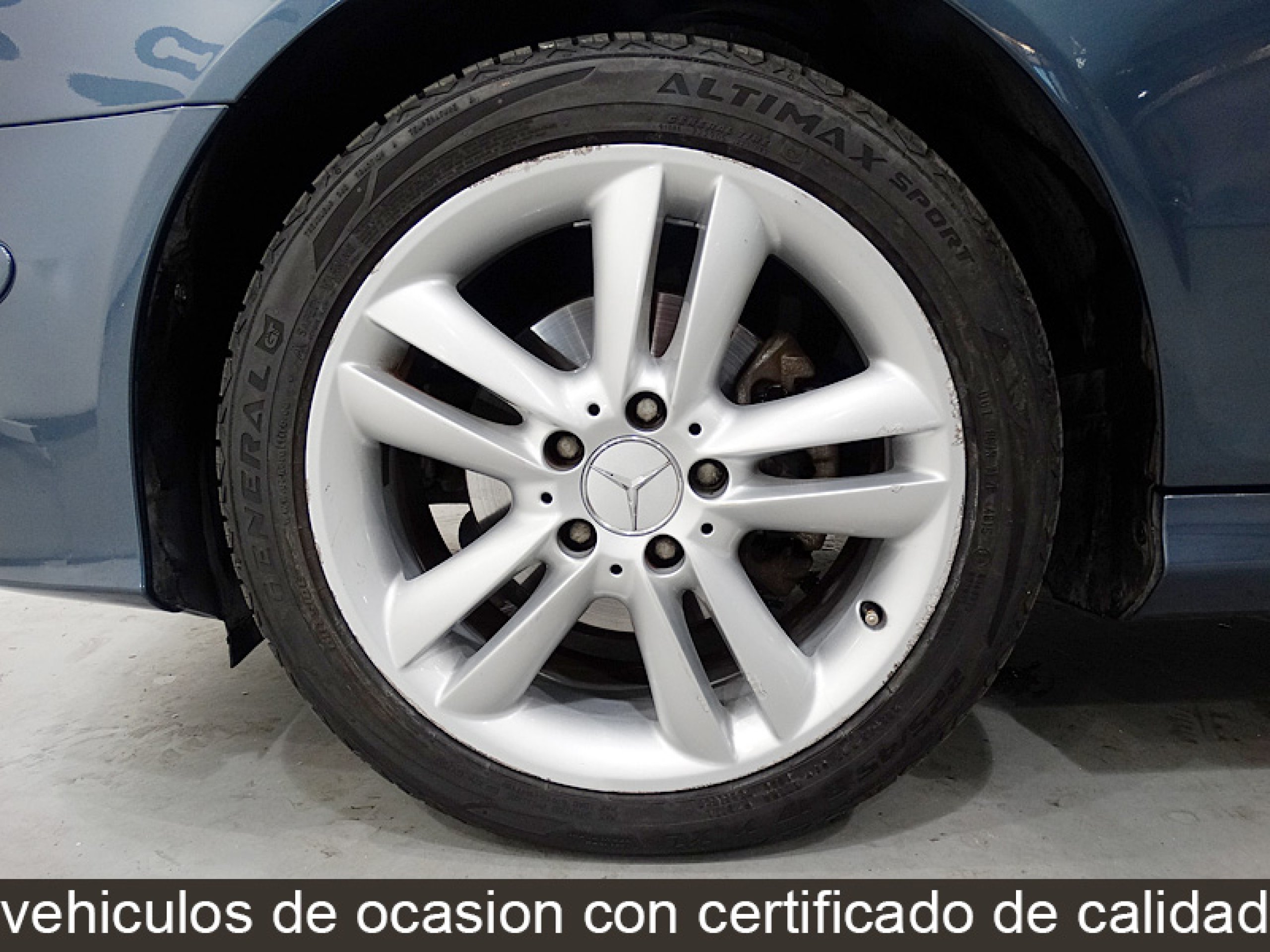 Foto Mercedes-Benz CLK 200 35