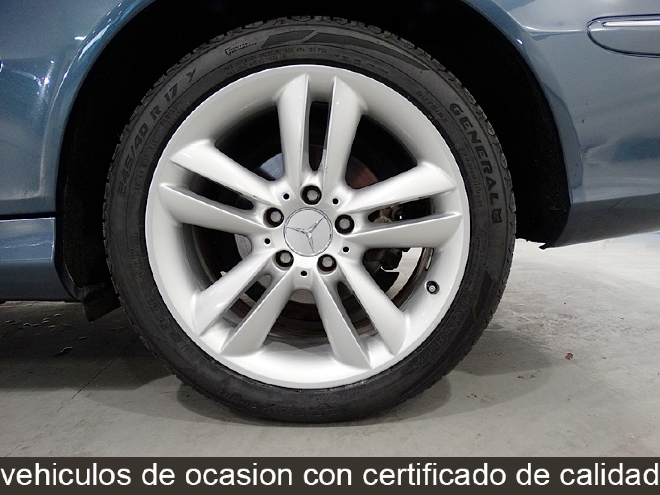 Foto Mercedes-Benz CLK 200 36