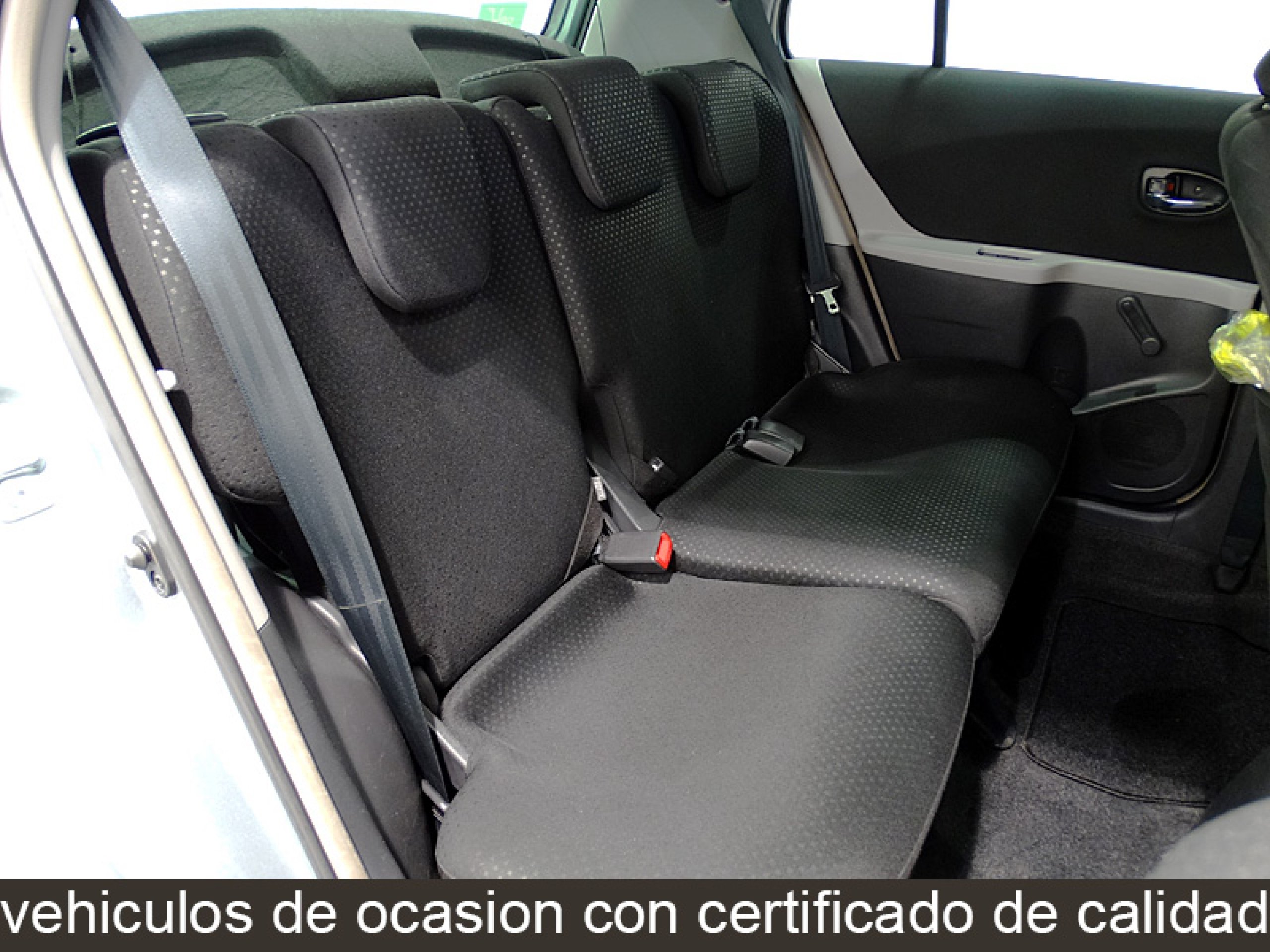 Foto Toyota Yaris 20