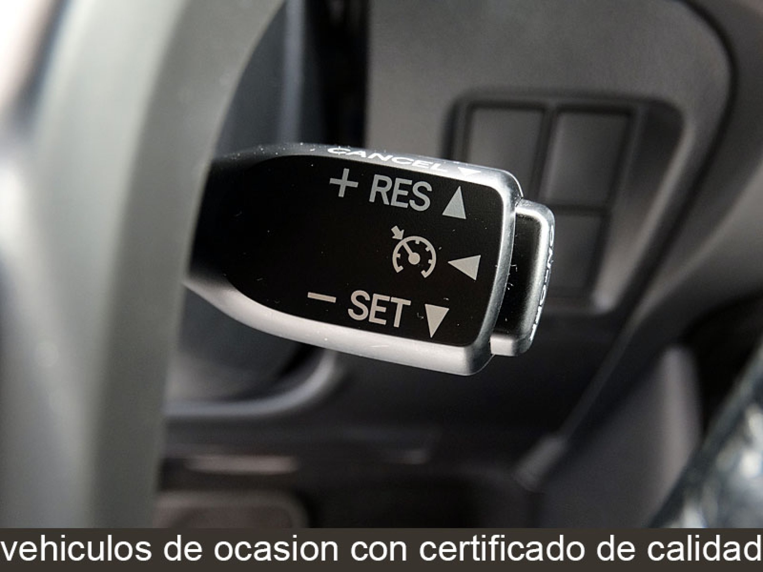 Foto Toyota Land Cruiser 37