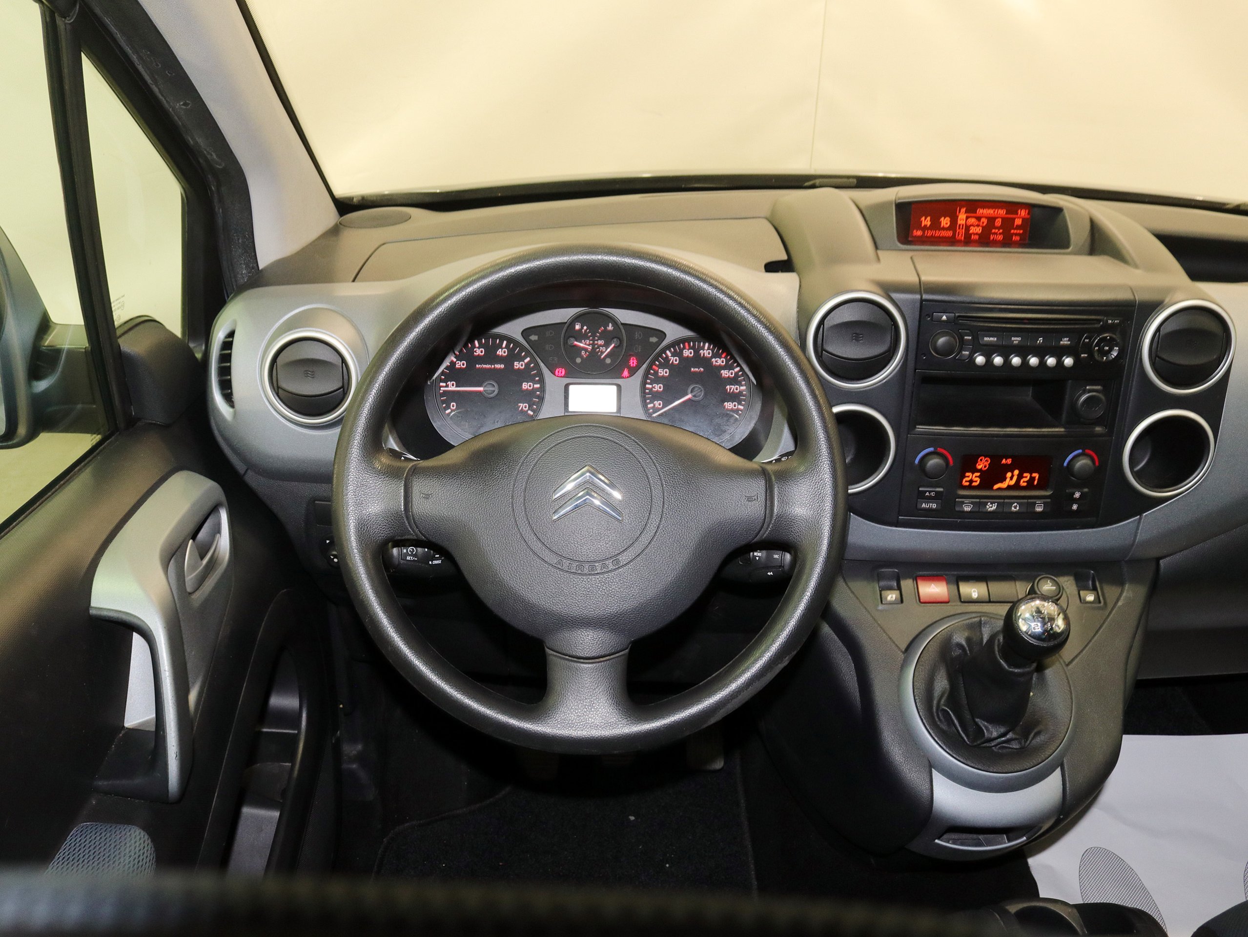 Foto Citroen Berlingo 18