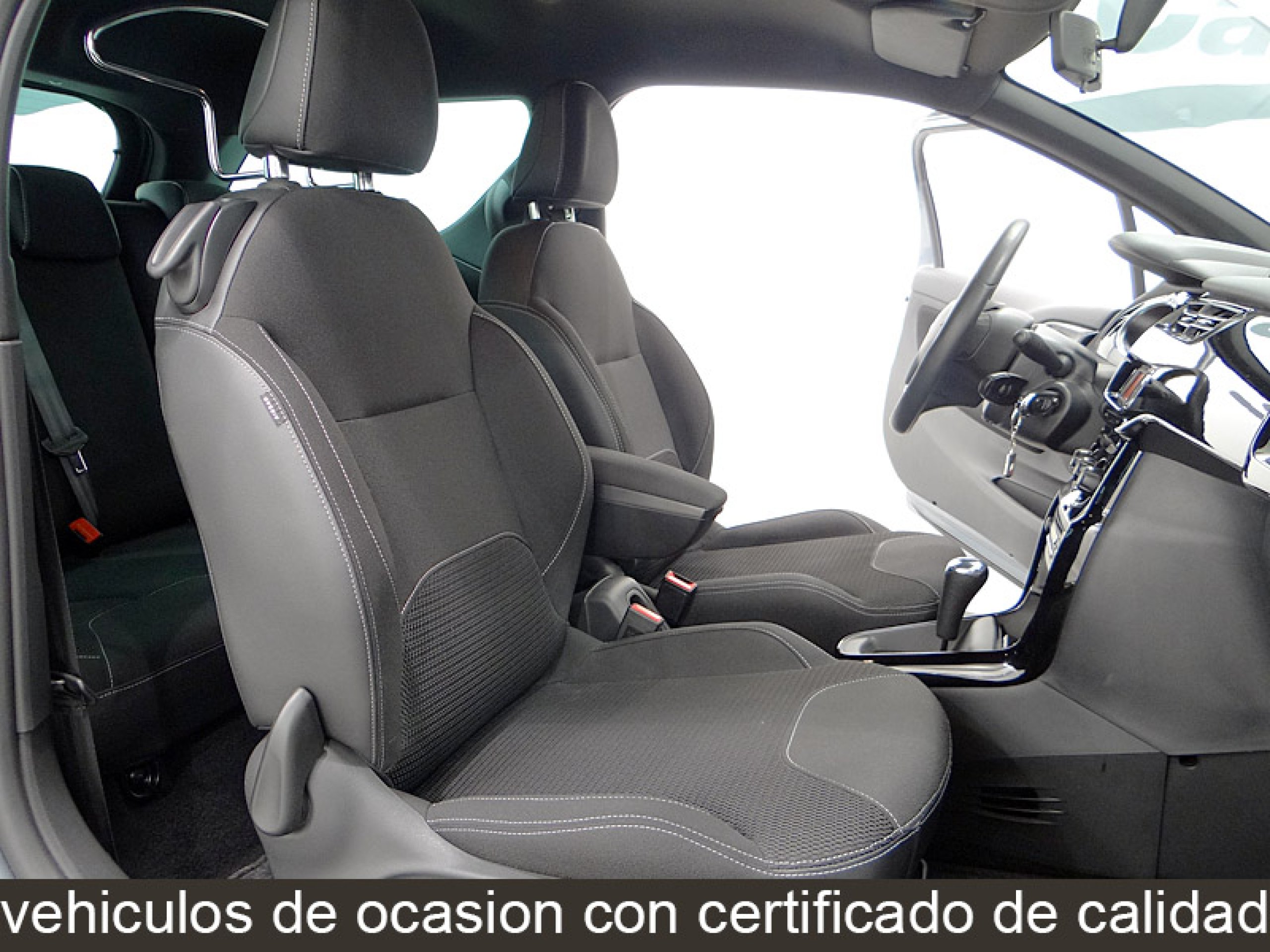 Foto Citroen DS3 23